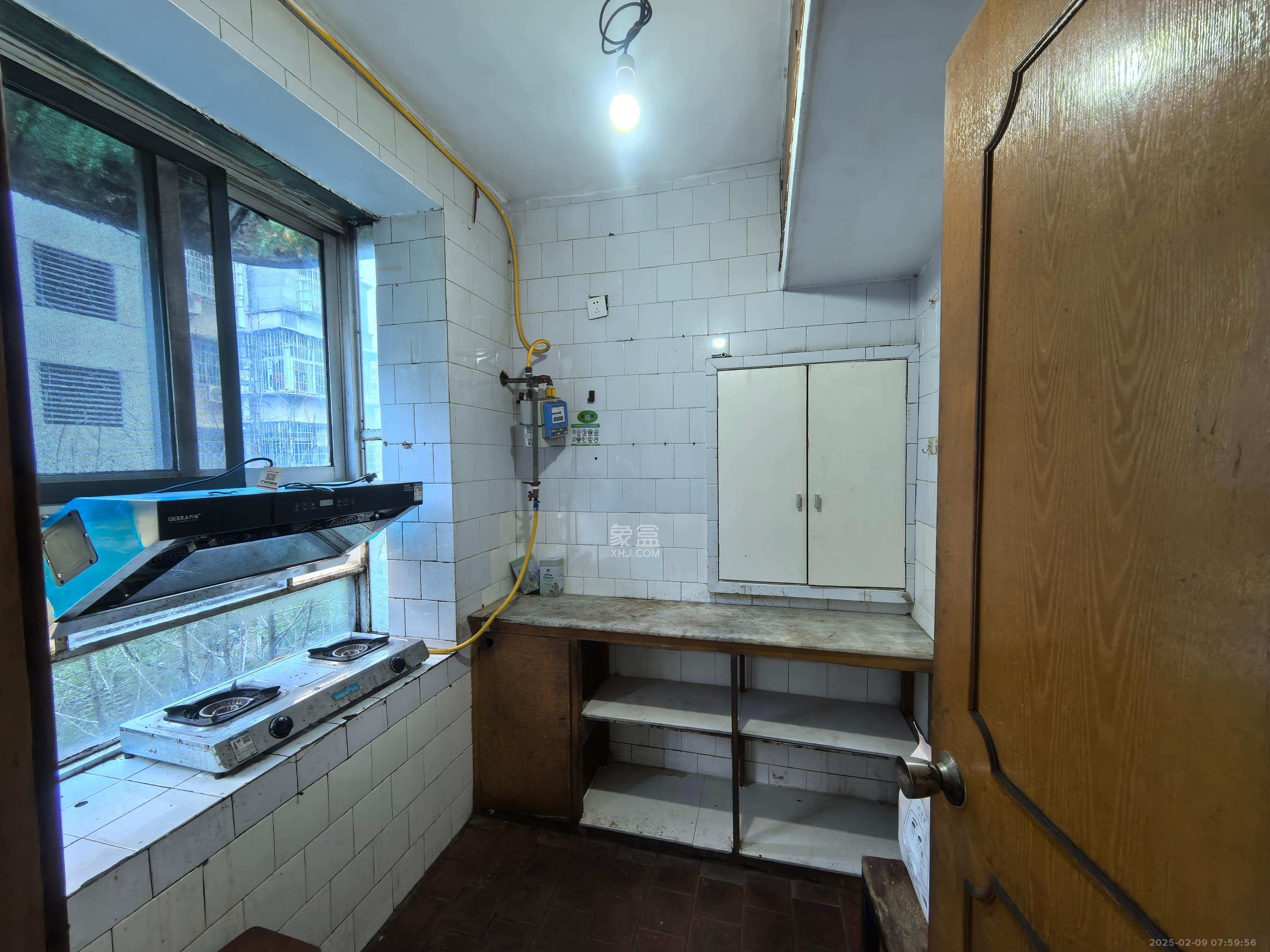 汽制宿舍 2室1厅1卫 1200.0元/月 汽制宿舍 2室1厅1卫 1200.0元/月室内图