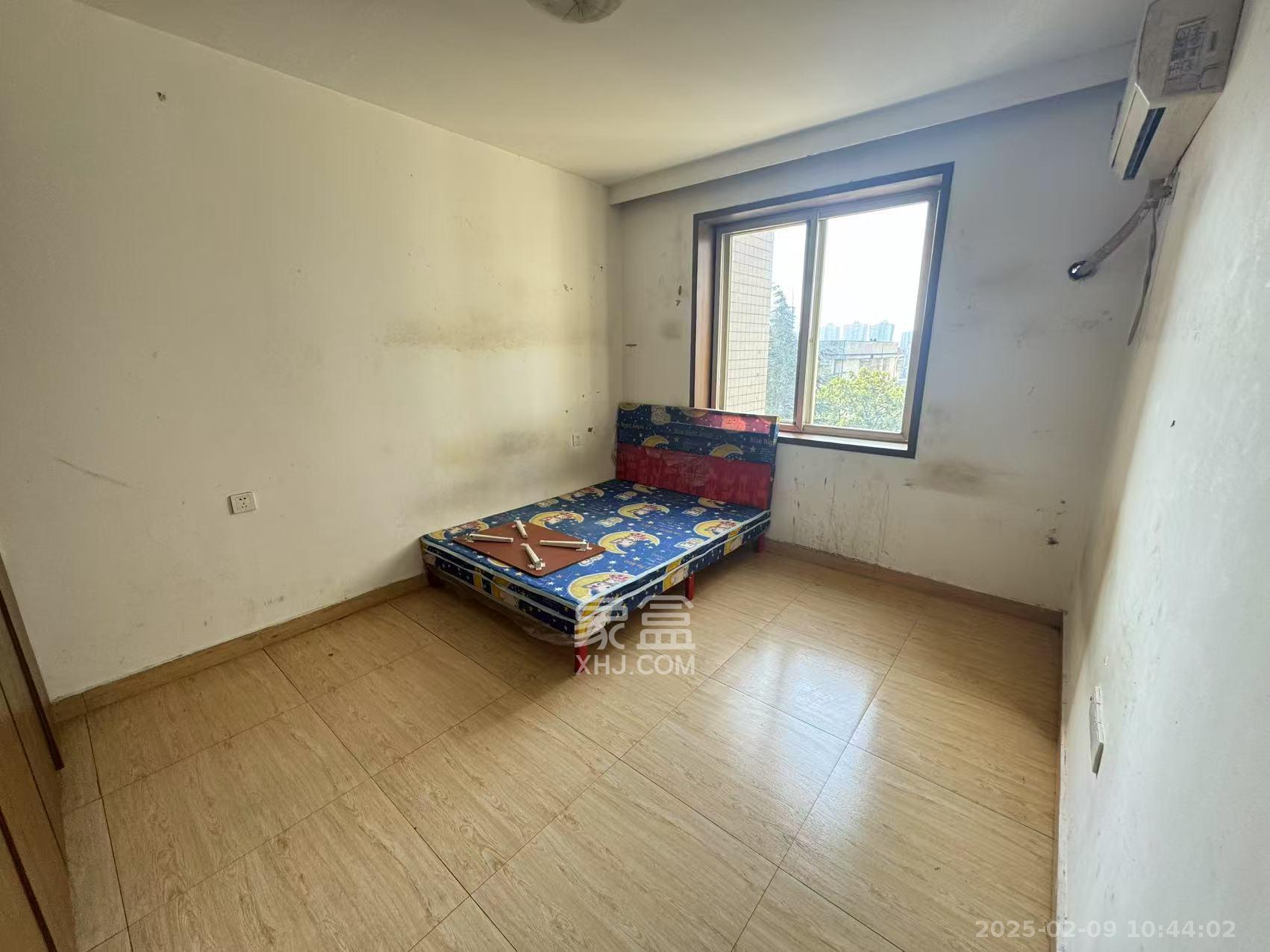 怡景民居 5室2厅1卫 3000.0元/月 怡景民居 5室2厅1卫 3000.0元/月室内图