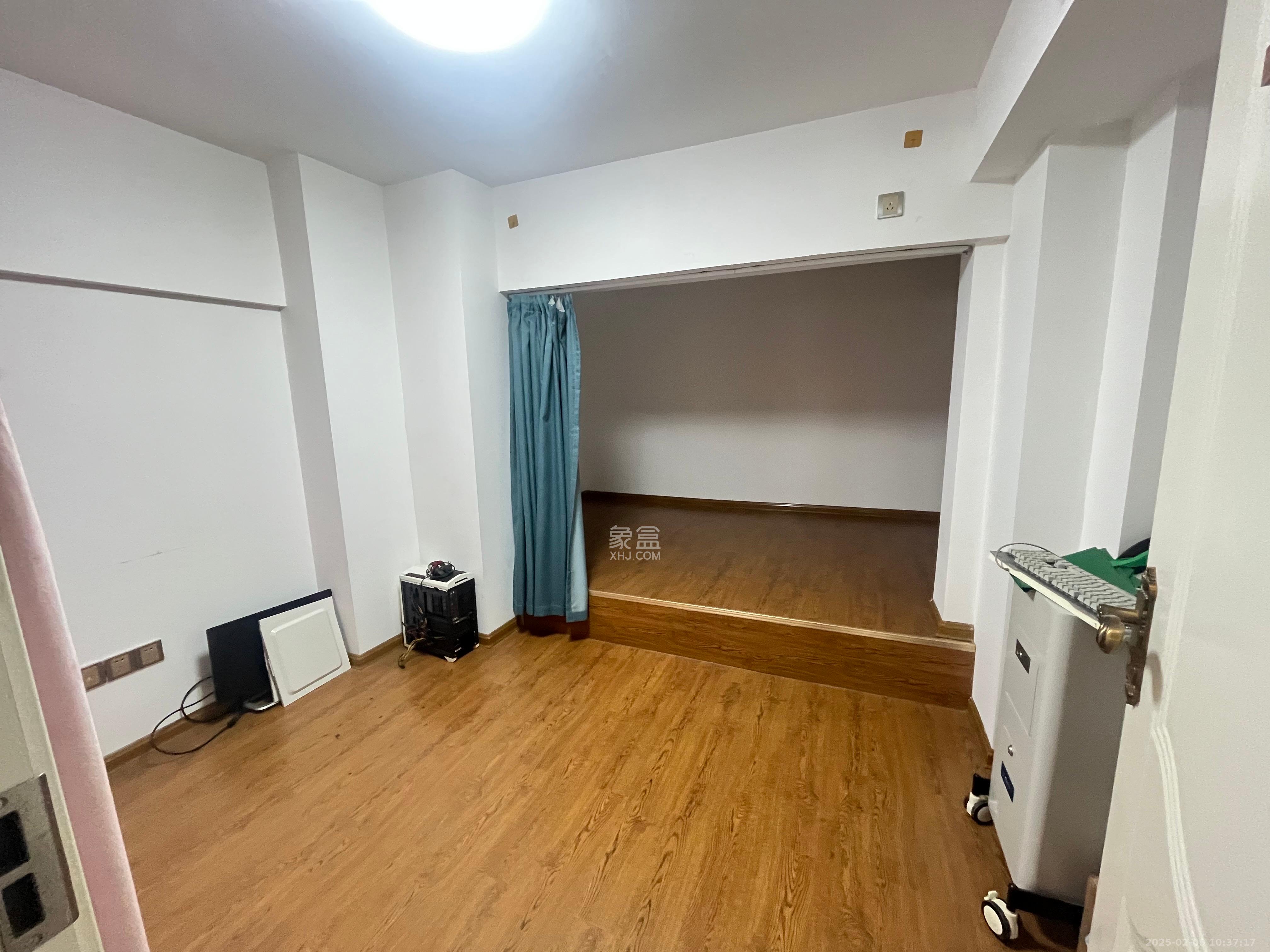 长城万富汇 2室1厅2卫 2400.0元/月 长城万富汇 2室1厅2卫 2400.0元/月室内图