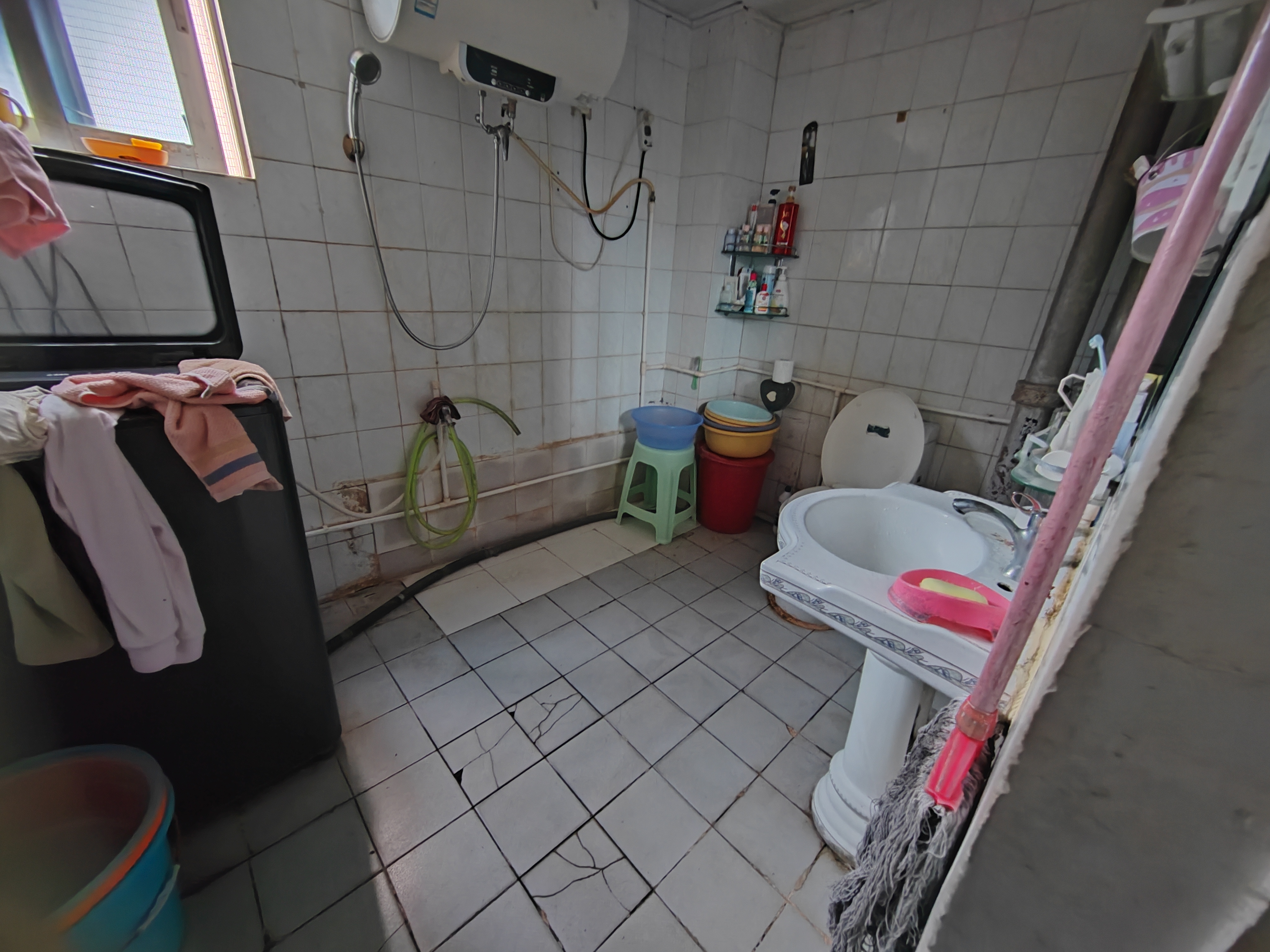 金南苑 2室2厅1卫 105.0万 金南苑 2室2厅1卫 105.0万客厅