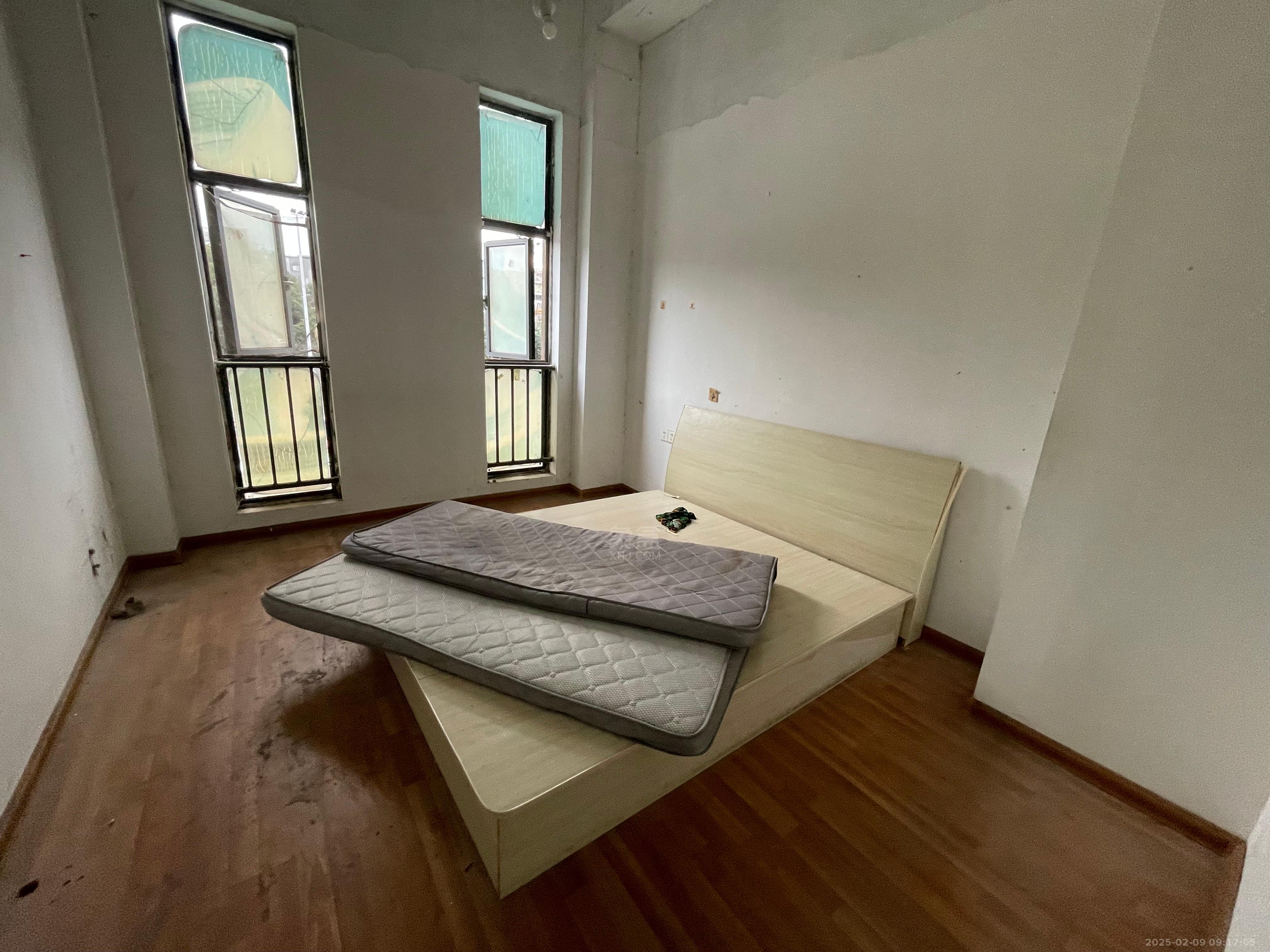 提香蓝岸 1室0厅0卫 4000.0元/月 提香蓝岸 1室0厅0卫 4000.0元/月室内图