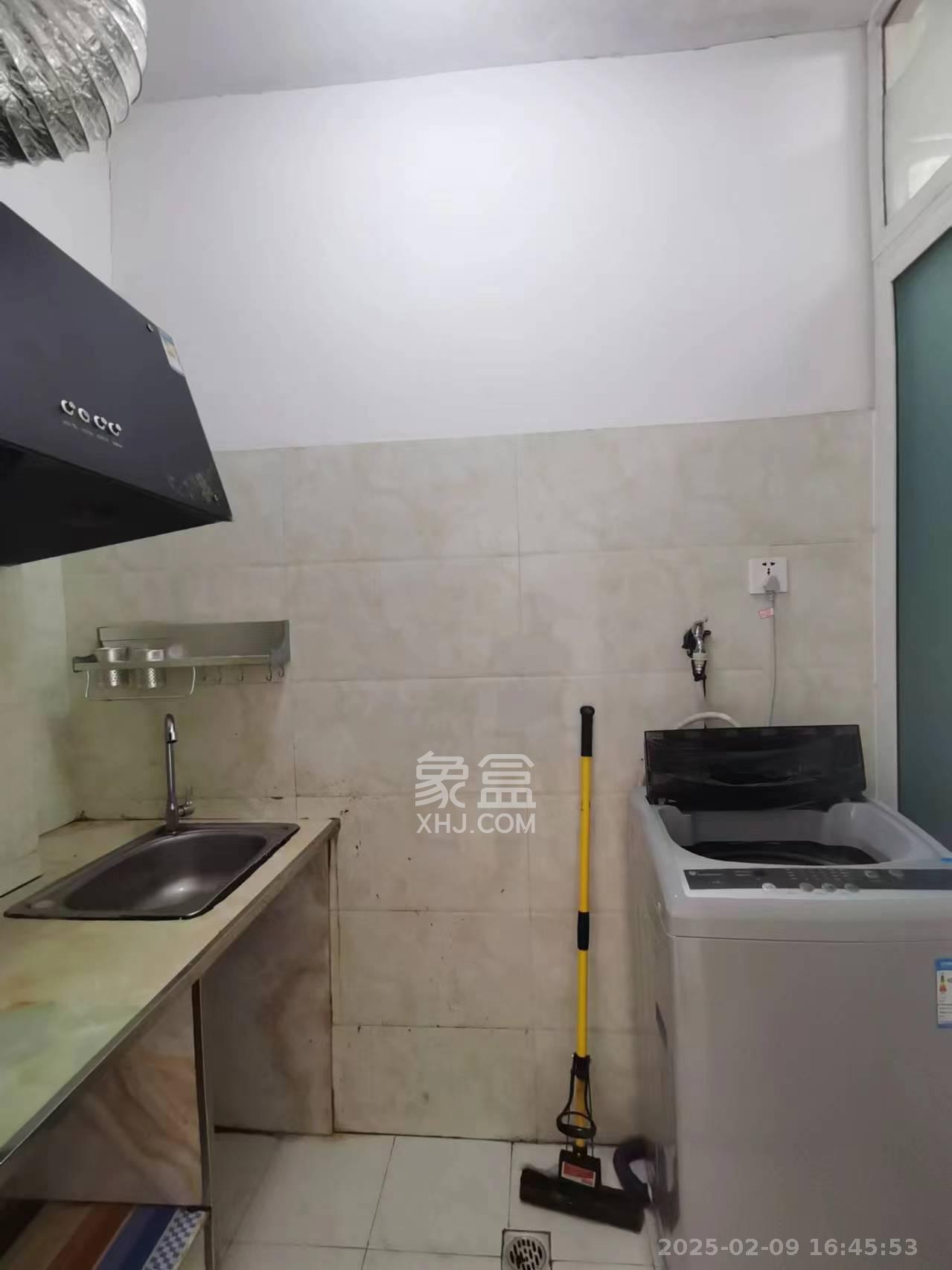 景江雅苑 1室1厅1卫 1000.0元/月 景江雅苑 1室1厅1卫 1000.0元/月室内图