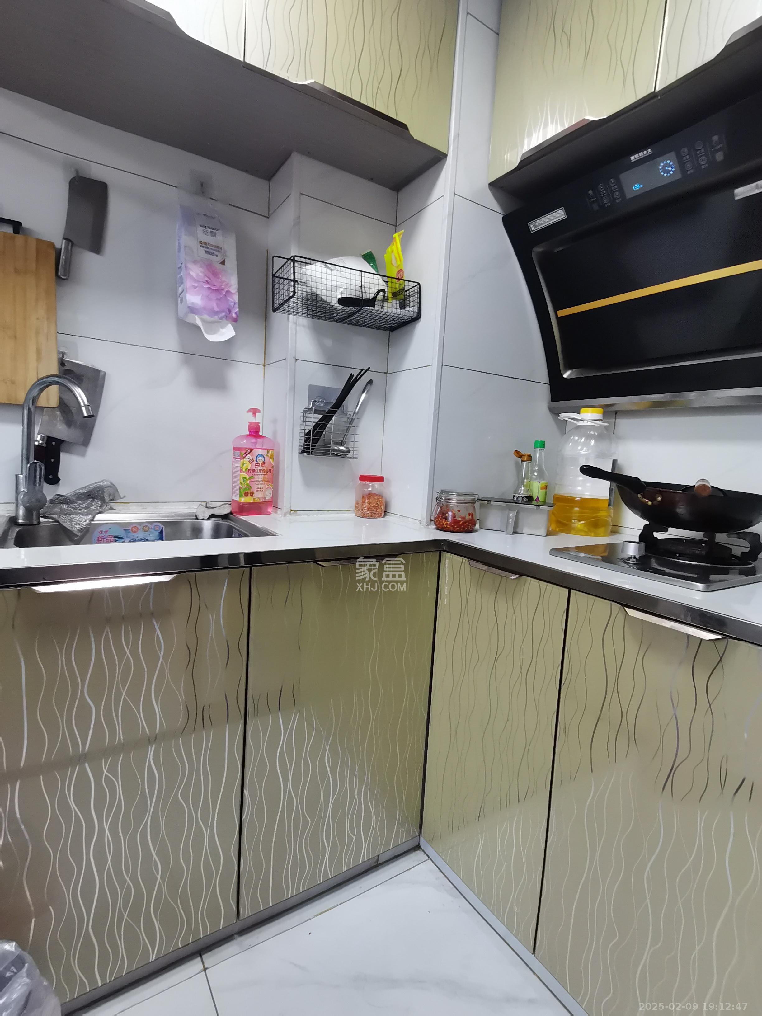 碧桂园星荟 1室0厅0卫 1400.0元/月 碧桂园星荟 1室0厅0卫 1400.0元/月室内图