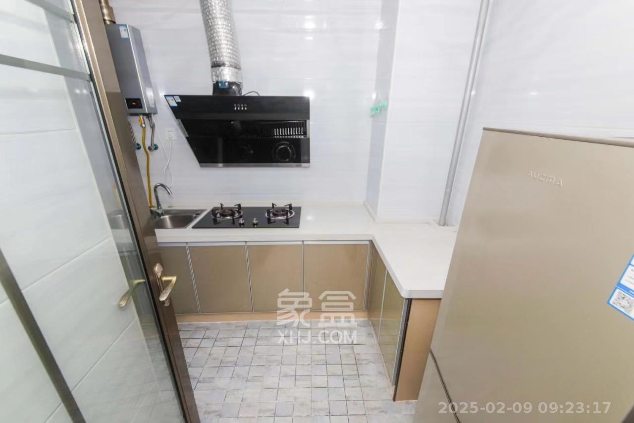 中建梅溪湖中心  3室2厅1卫   2800.00元/月室内图