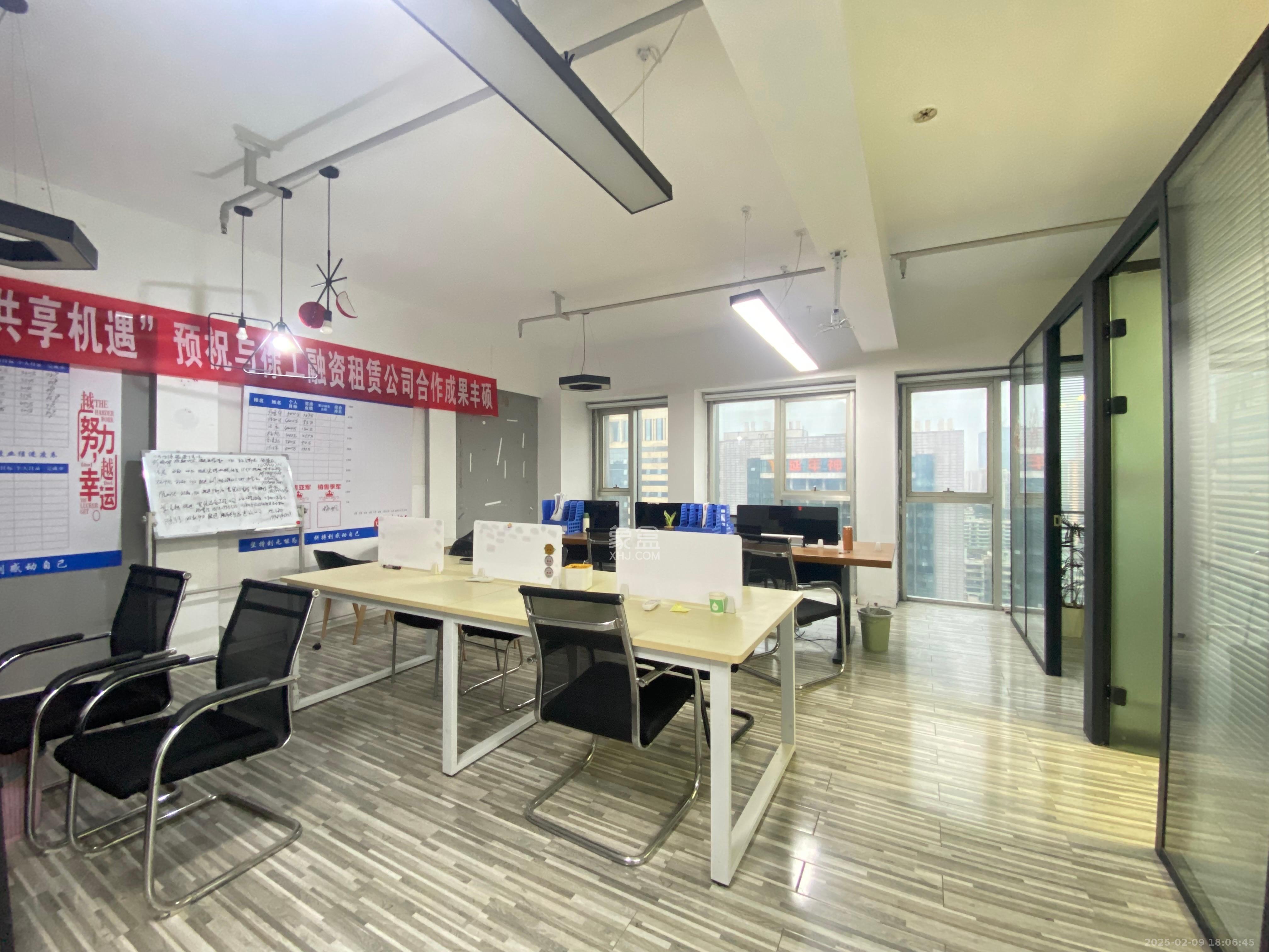 建鸿达华都（华都小户型及大华写字楼）   95.6㎡     5500.00元/月室内图