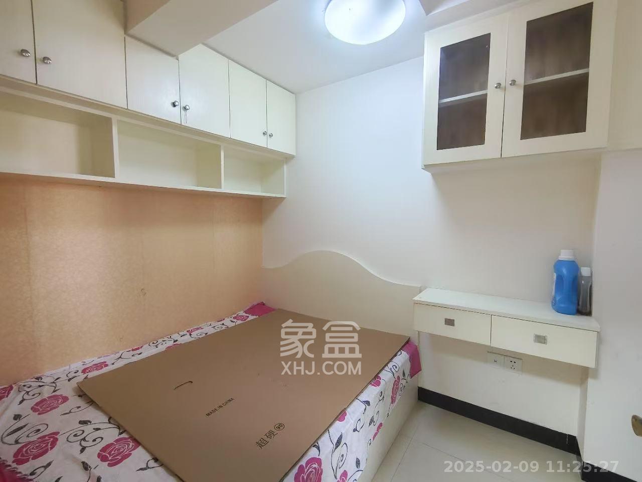 少帅府  2室1厅1卫   2400.00元/月室内图