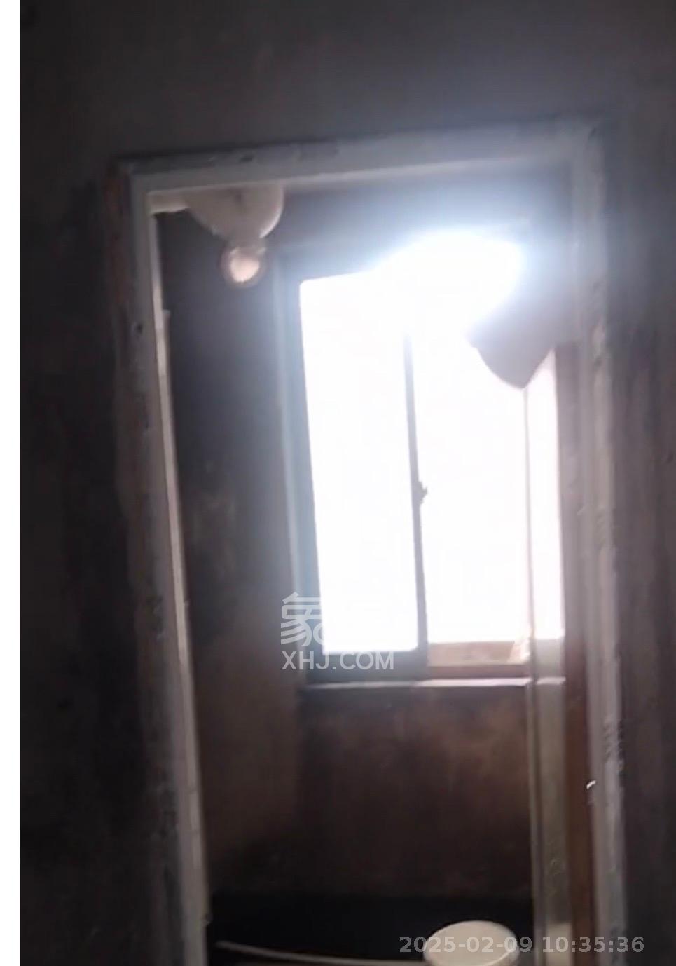 家和院  4室2厅1卫    1300.0元/月室内图