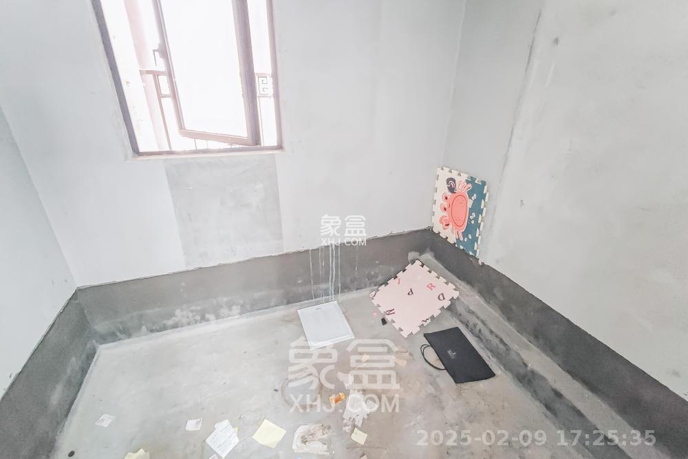 建发央玺（建发泱玺雅苑）  4室2厅2卫   6000.00元/月室内图