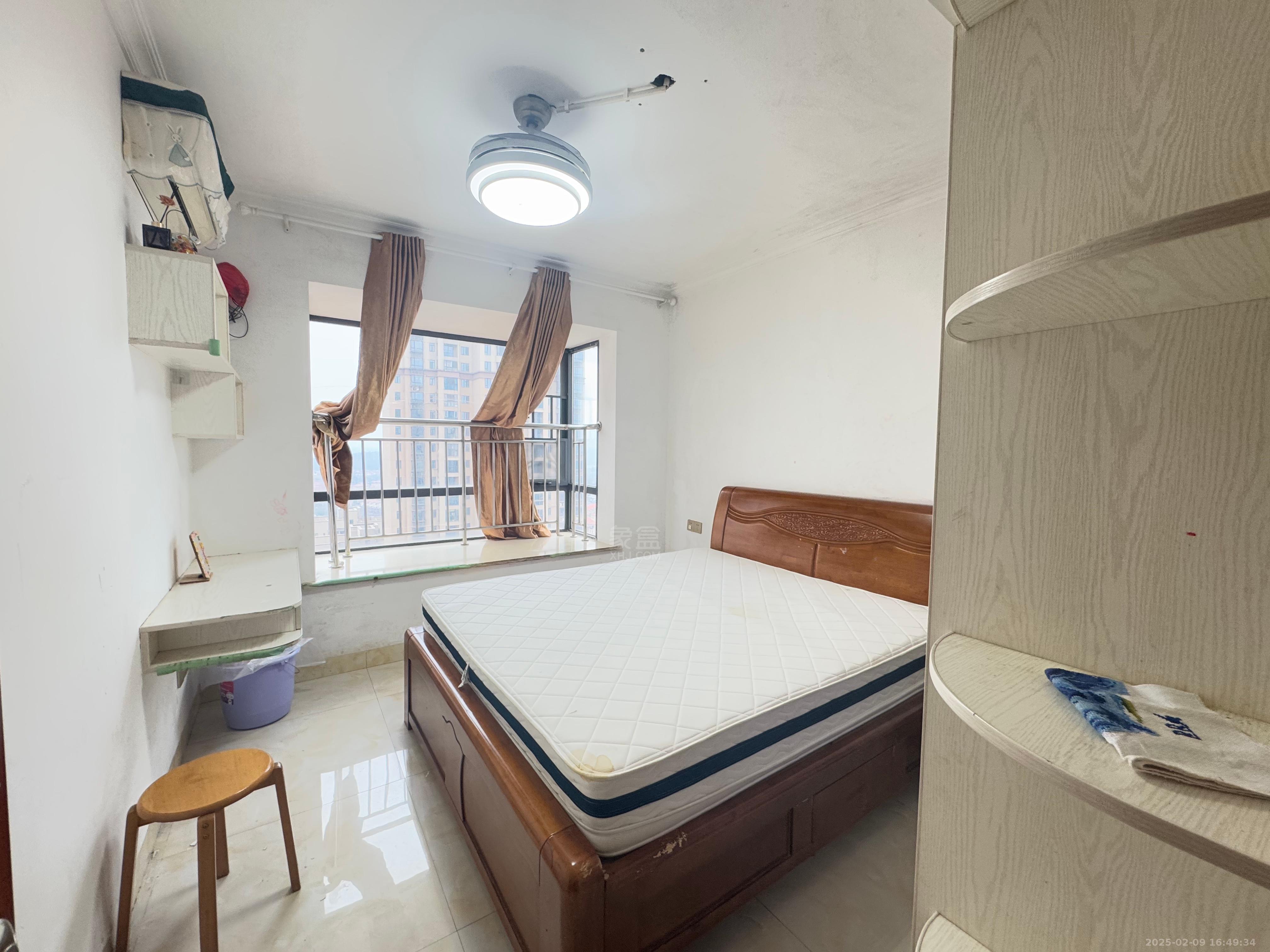 城市公园  2室2厅1卫    1500.0元/月 城市公园  2室2厅1卫    1500.0元/月室内图