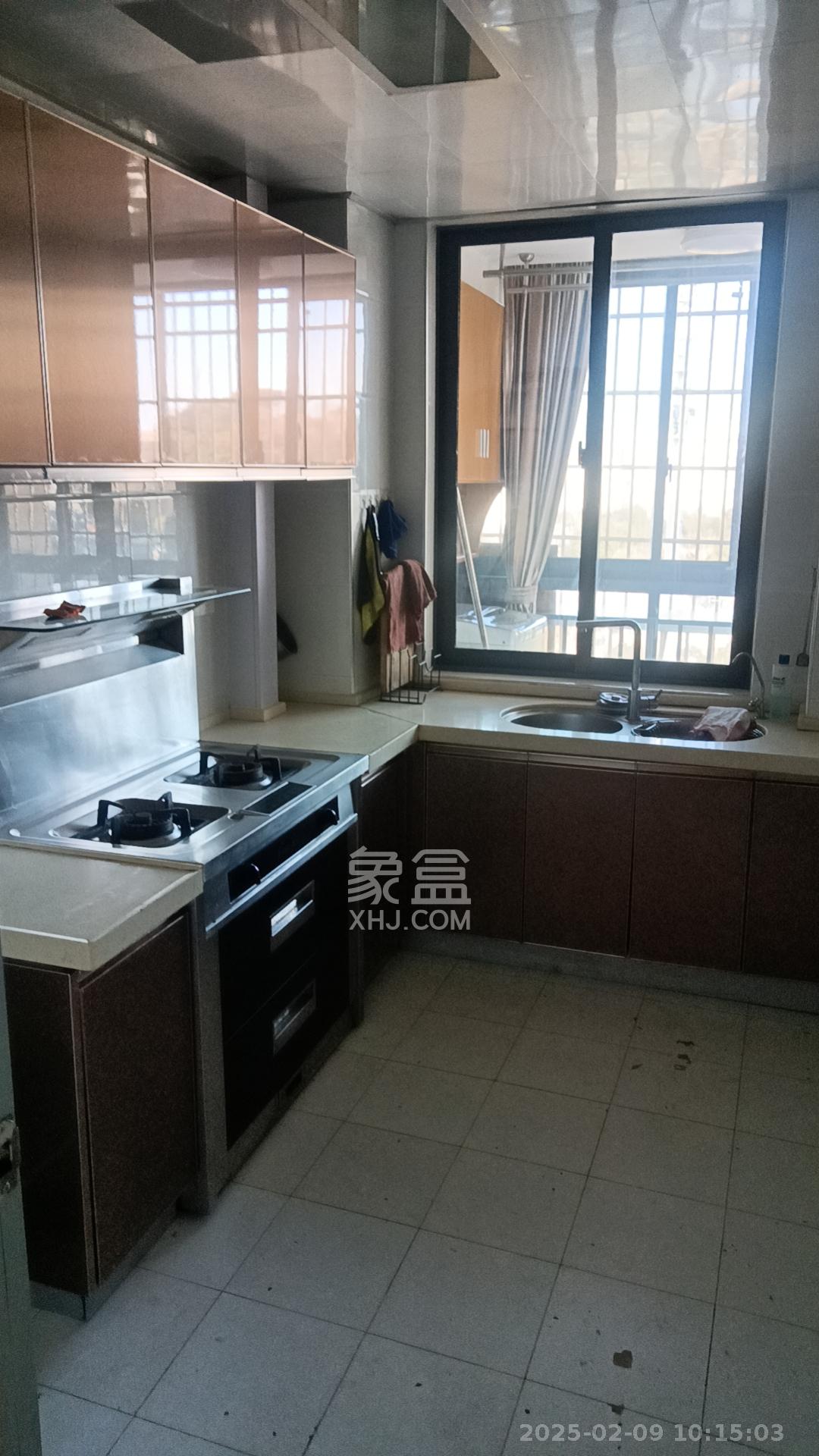 山水嘉园 1室1厅1卫 2100.0元/月 山水嘉园 1室1厅1卫 2100.0元/月室内图