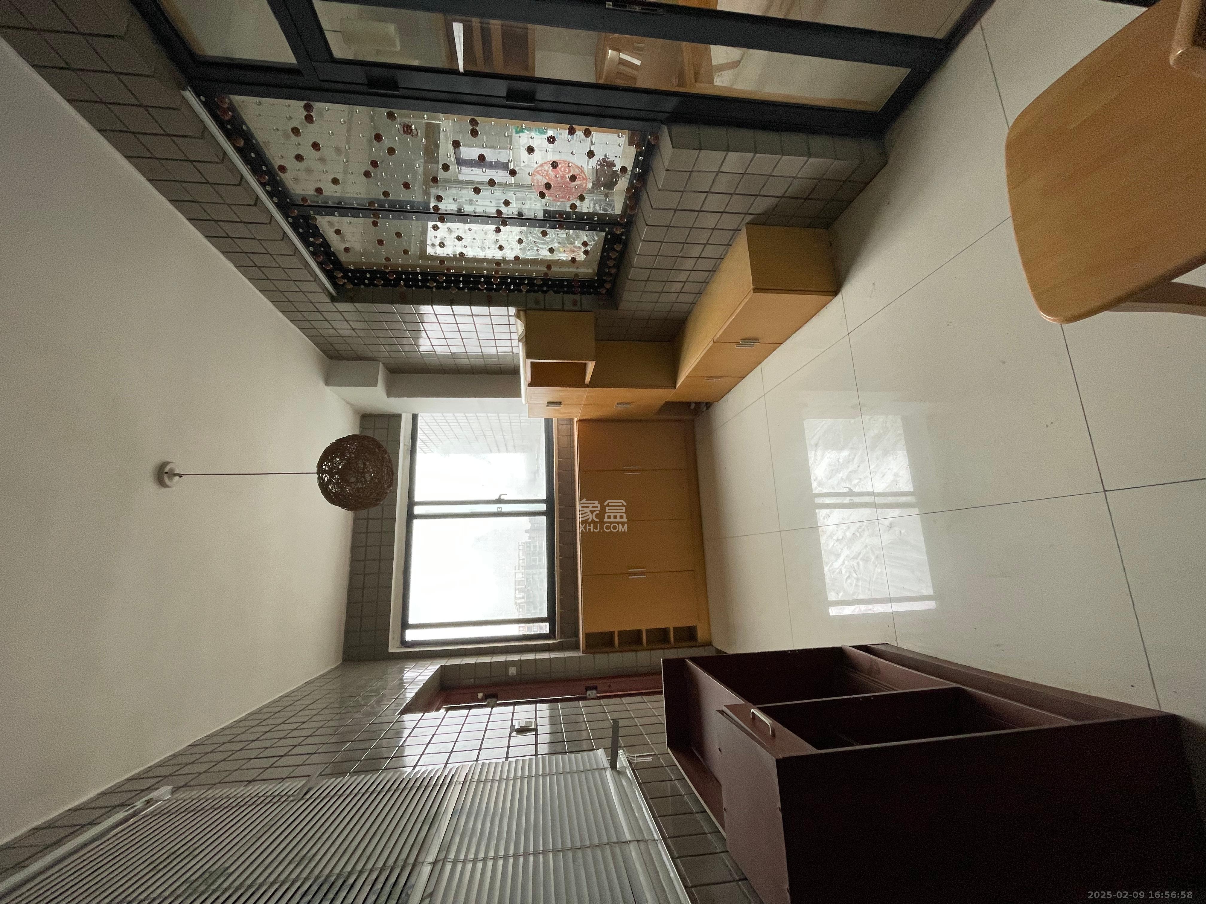 湘江世纪城鸿江苑 3室2厅1卫 1800.0元/月 湘江世纪城鸿江苑 3室2厅1卫 1800.0元/月室内图