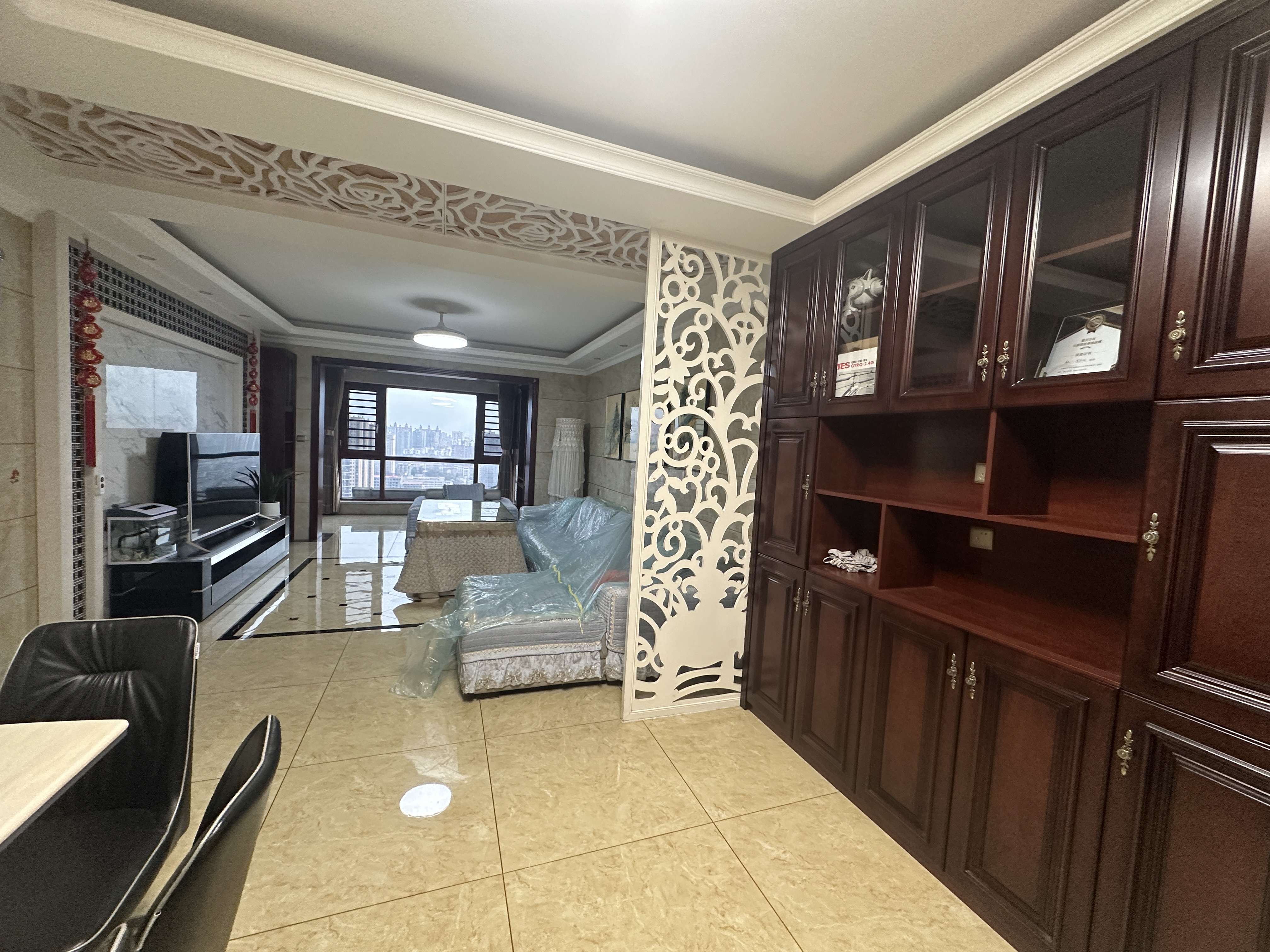 盛世时代广场  3室2厅2卫    95.0万 盛世时代广场  3室2厅2卫    95.0万室内图