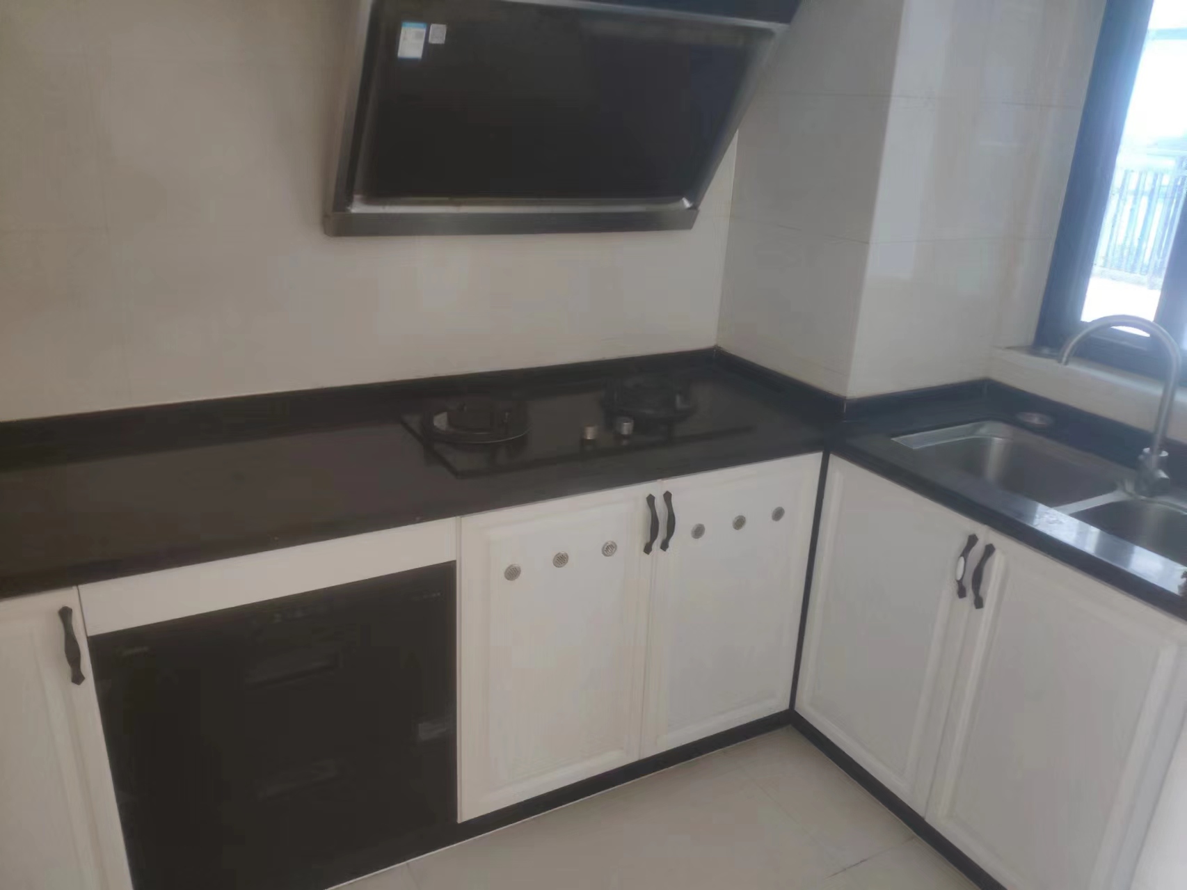 保利中央海岸一二期 3室2厅2卫 194.4万 保利中央海岸一二期 3室2厅2卫 194.4万室内图