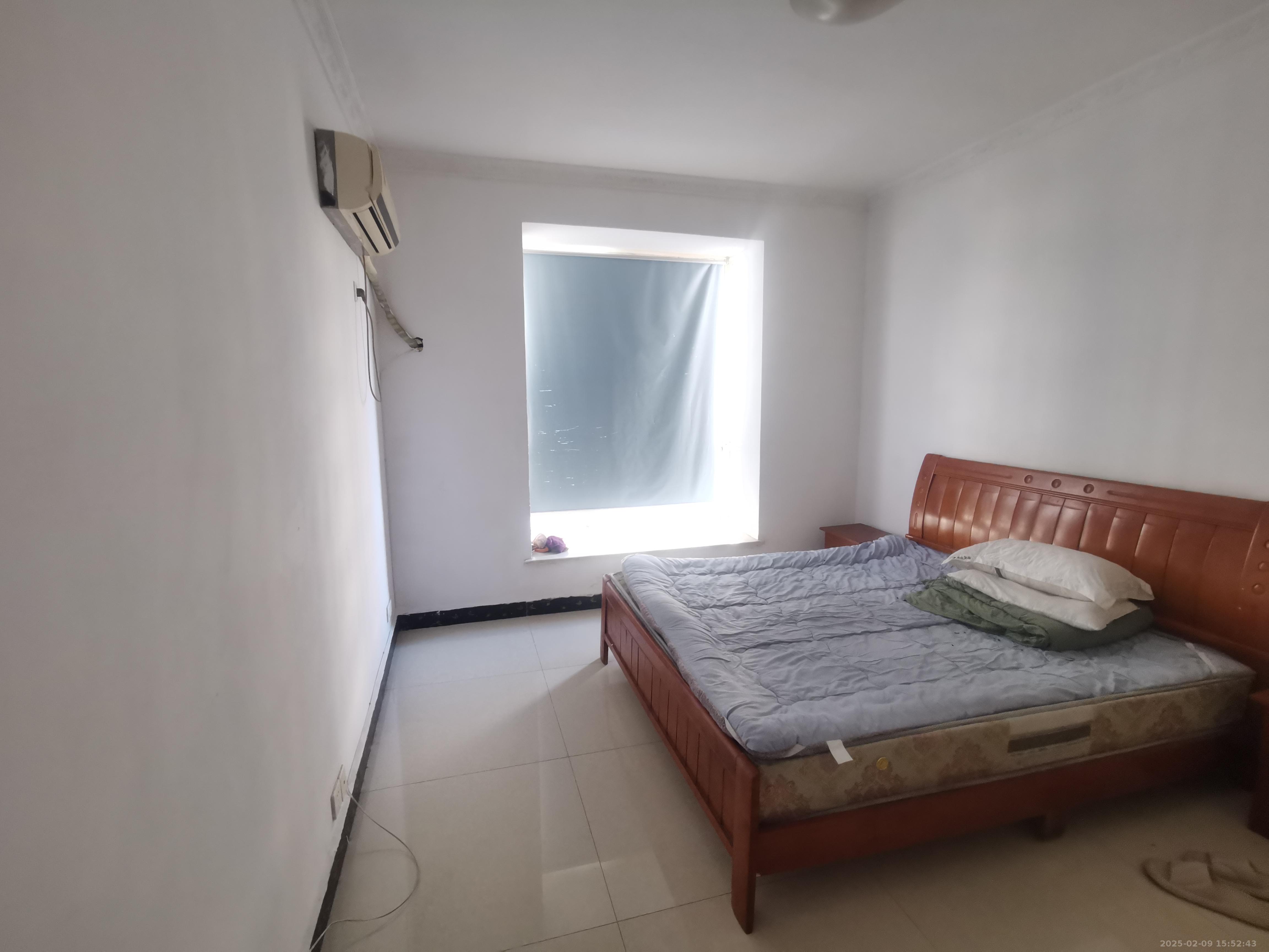 红星农博住宅小区(佳英农博小区) 4室2厅2卫 2800.0元/月 红星农博住宅小区(佳英农博小区) 4室2厅2卫 2800.0元/月室内图