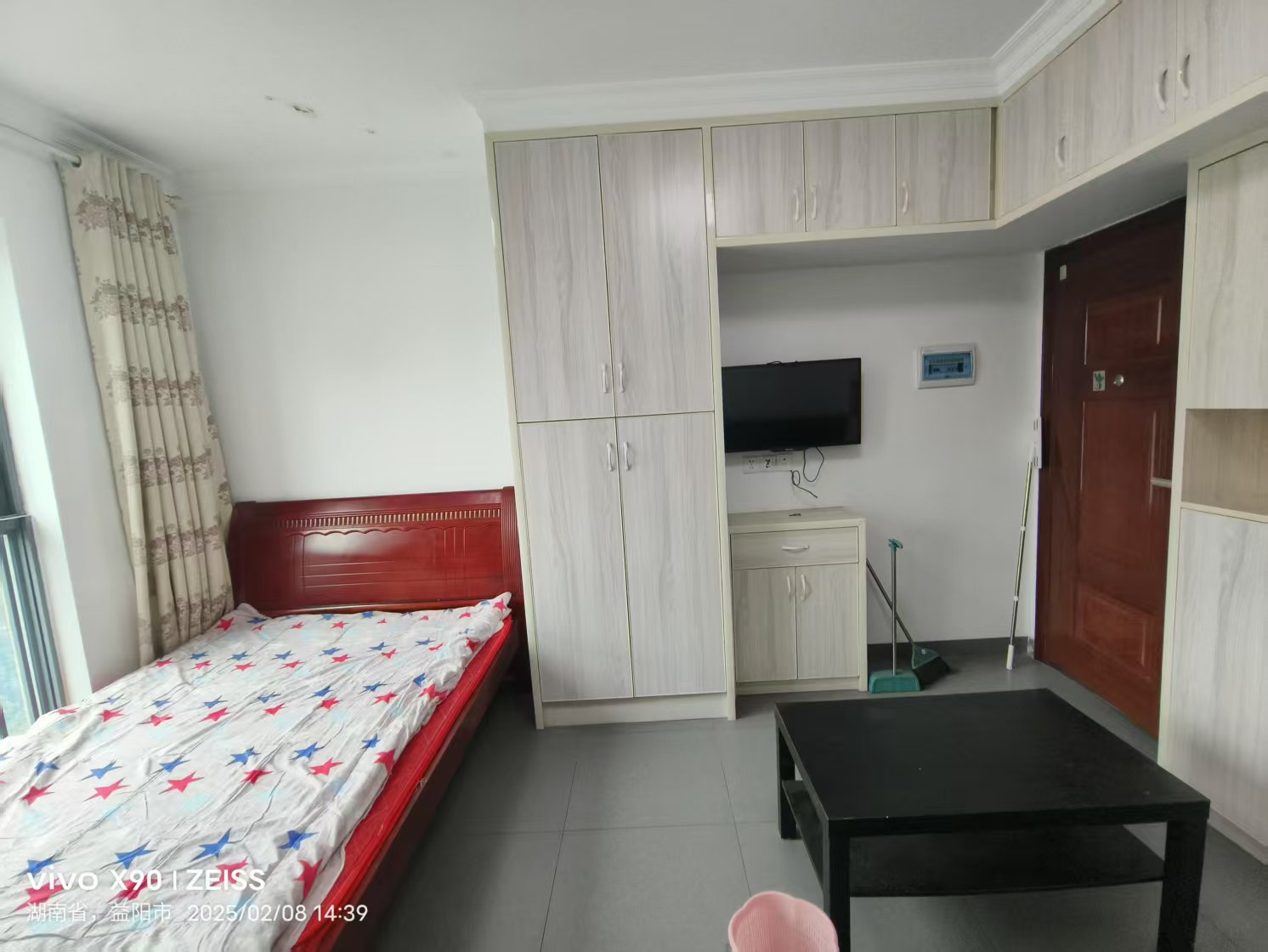 鹏利广场 1室1厅1卫 900.0元/月 鹏利广场 1室1厅1卫 900.0元/月室内图