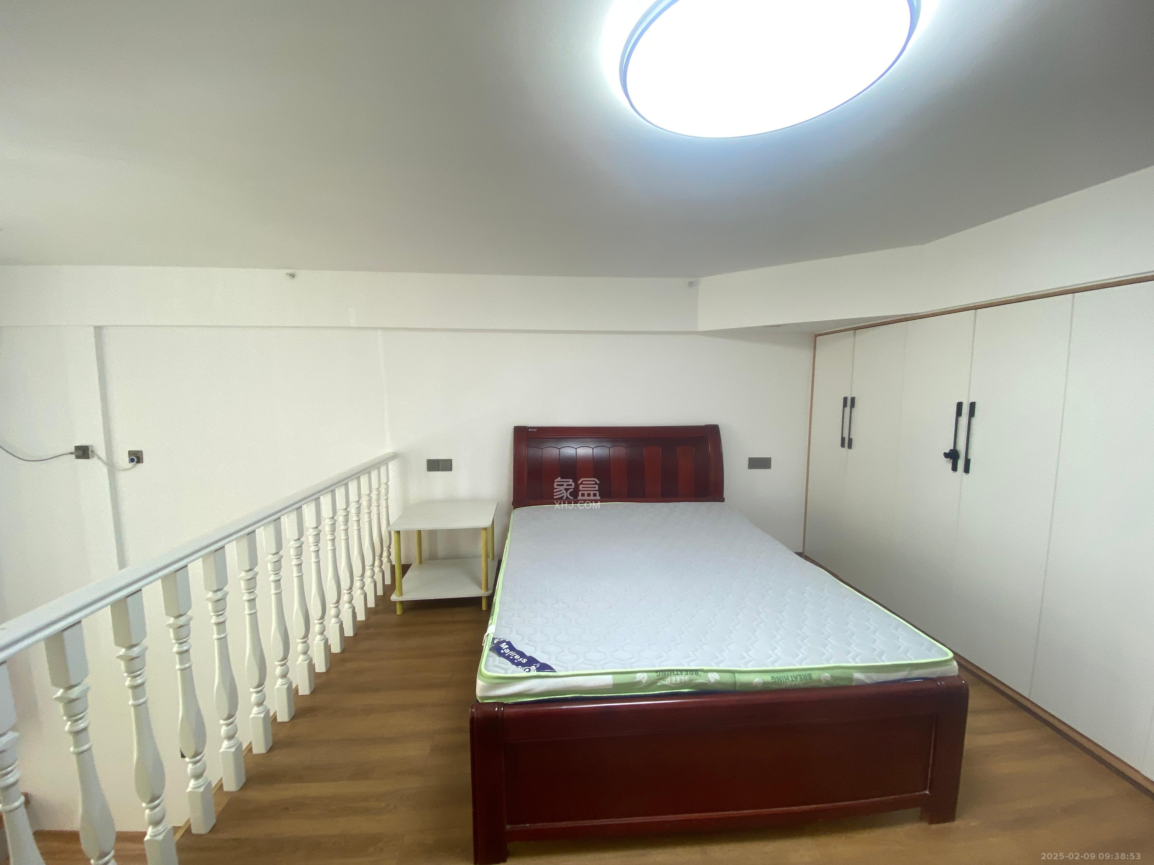 东盈商业广场(华泉城市广场) 2室1厅1卫 2400.0元/月 东盈商业广场(华泉城市广场) 2室1厅1卫 2400.0元/月室内图