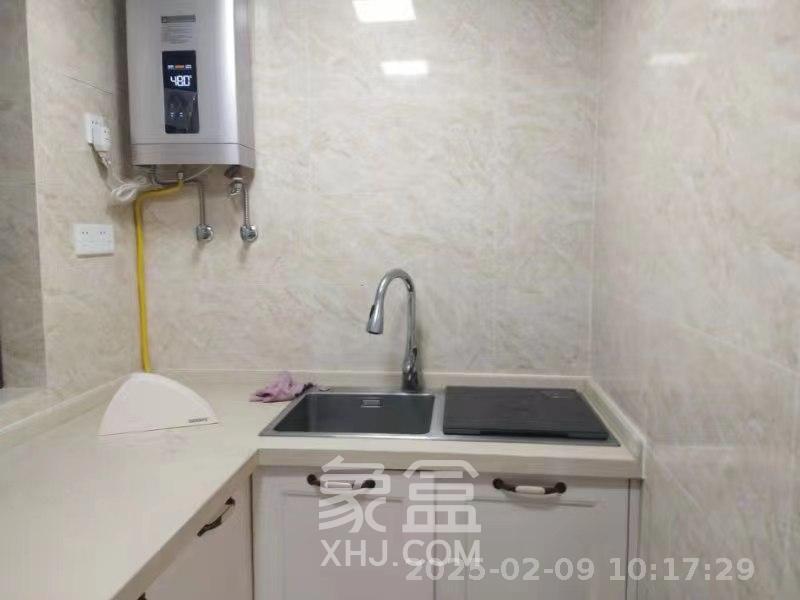 万科魅力之城观澜里 3室2厅2卫 2400.0元/月 万科魅力之城观澜里 3室2厅2卫 2400.0元/月室内图