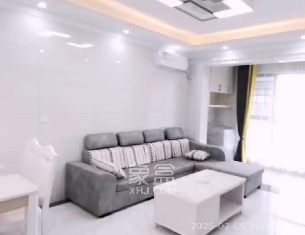 深业喜汇 3室2厅1卫 2200.0元/月 深业喜汇 3室2厅1卫 2200.0元/月室内图