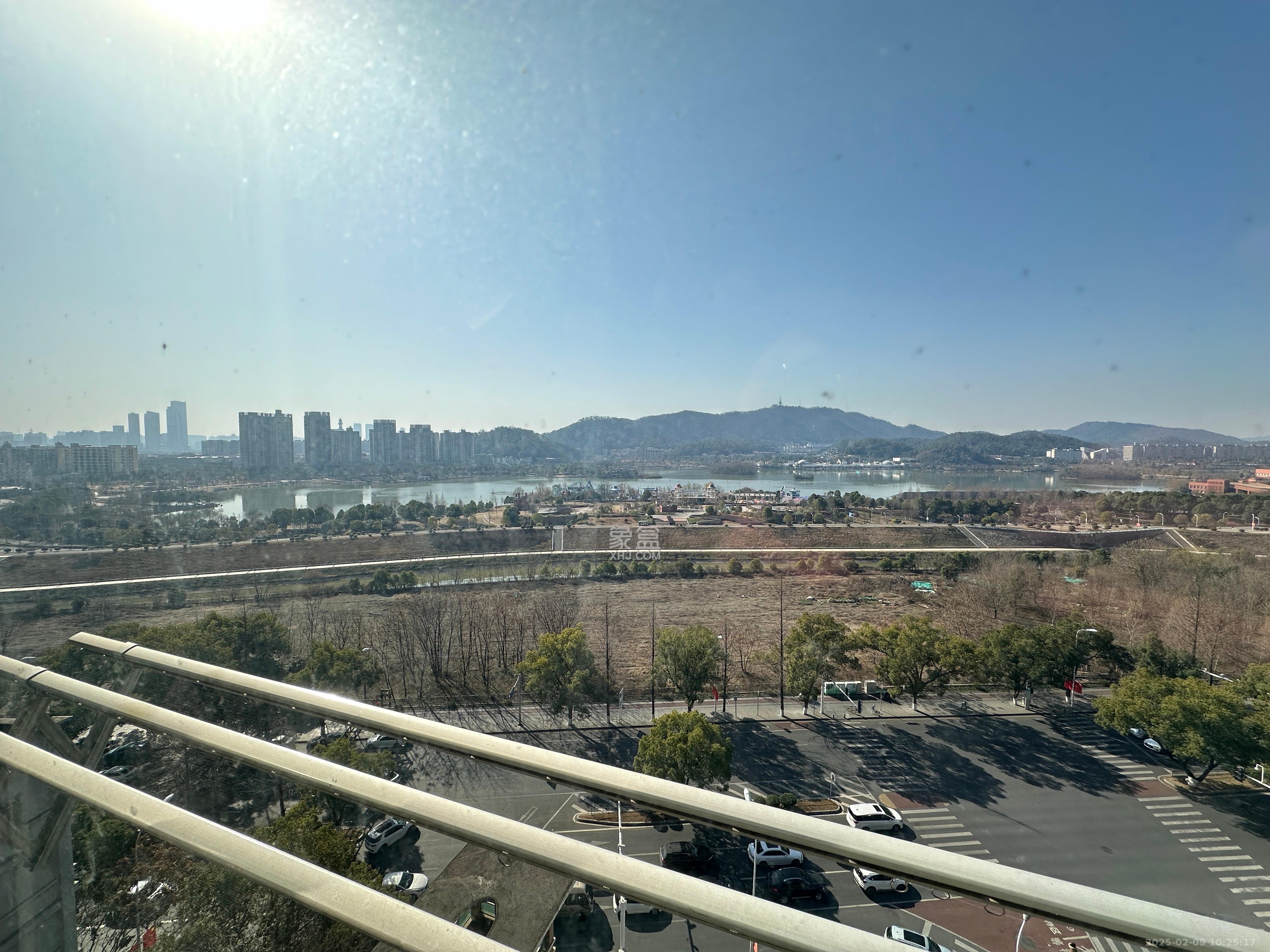 长房西城湾  2室2厅1卫   2399.00元/月室内图