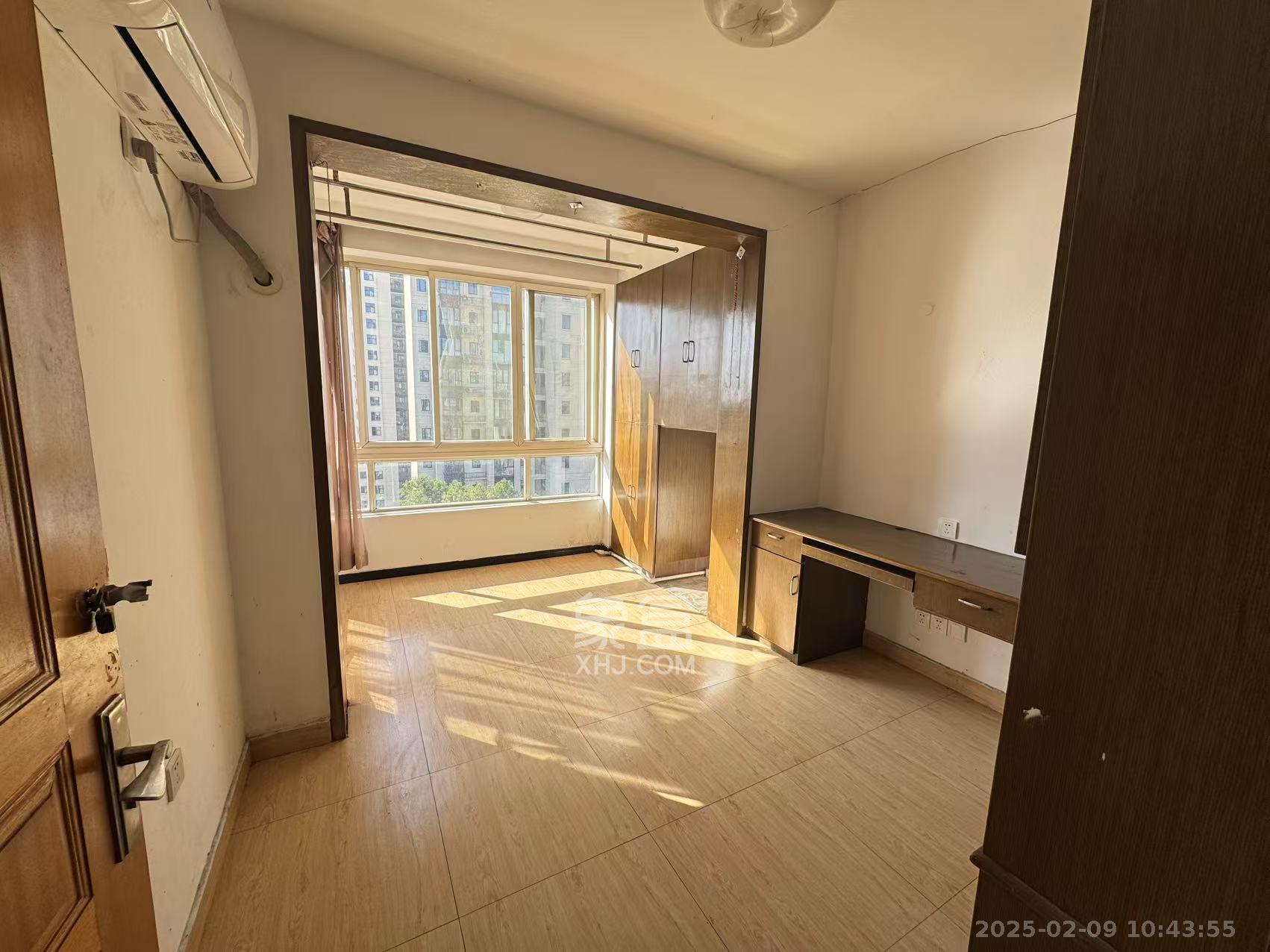 怡景民居 5室2厅1卫 3000.0元/月 怡景民居 5室2厅1卫 3000.0元/月室内图