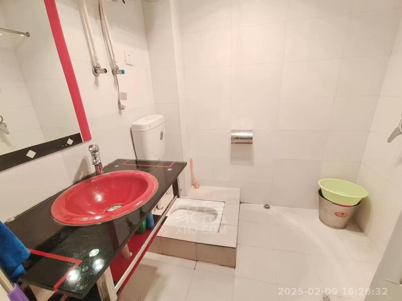 时尚新天地(平和堂) 1室0厅0卫 1100.0元/月 时尚新天地(平和堂) 1室0厅0卫 1100.0元/月室内图