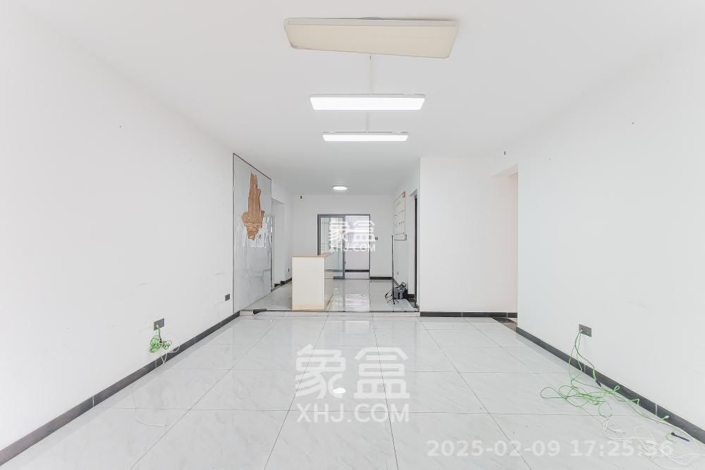 建发央玺（建发泱玺雅苑）  4室2厅2卫   6000.00元/月室内图