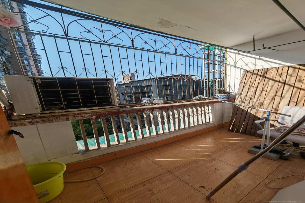 红旗区四片 2室1厅1卫 1400.0元/月 红旗区四片 2室1厅1卫 1400.0元/月室内图