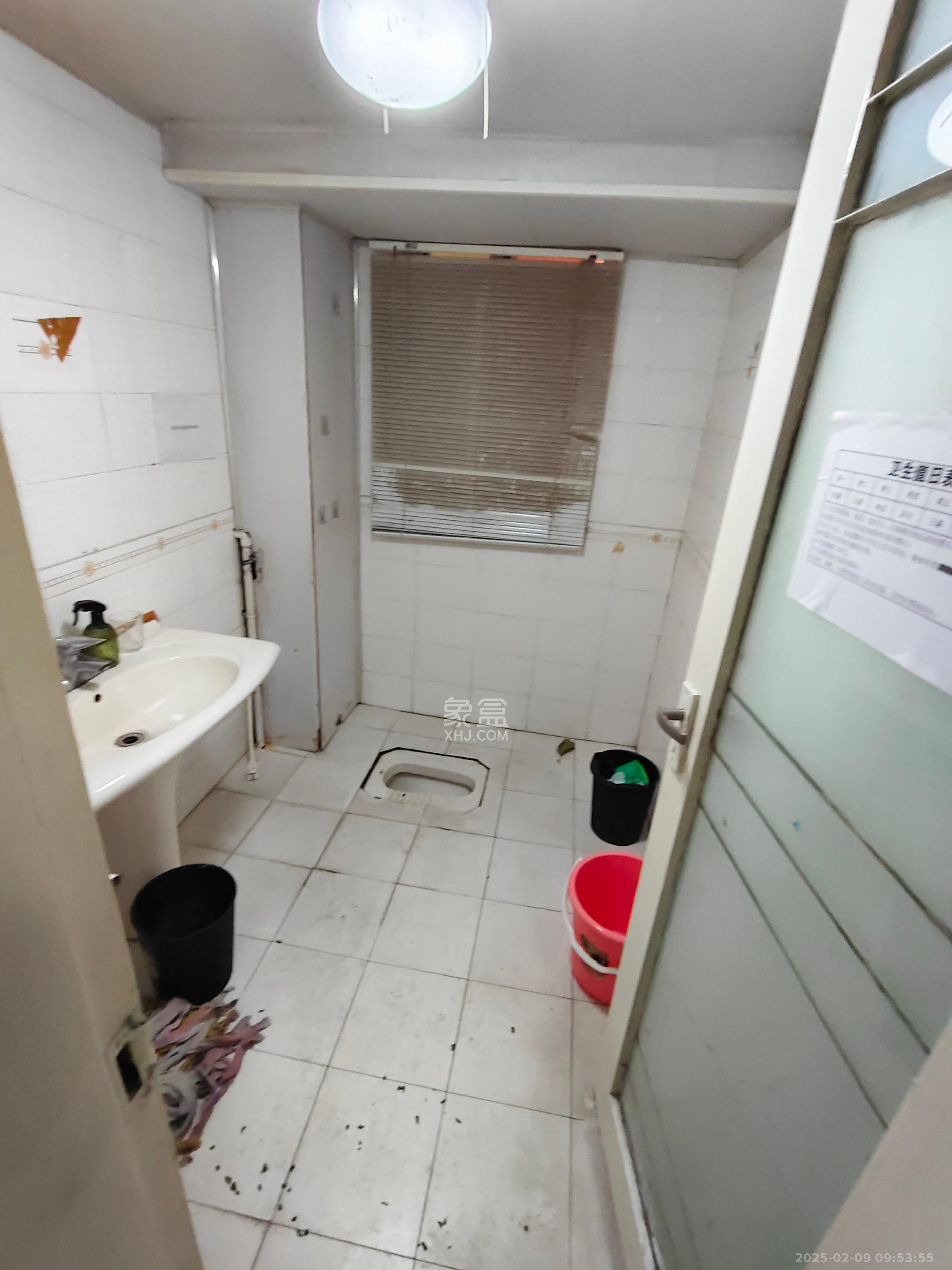 兴威名城  4室2厅2卫   4500.00元/月室内图