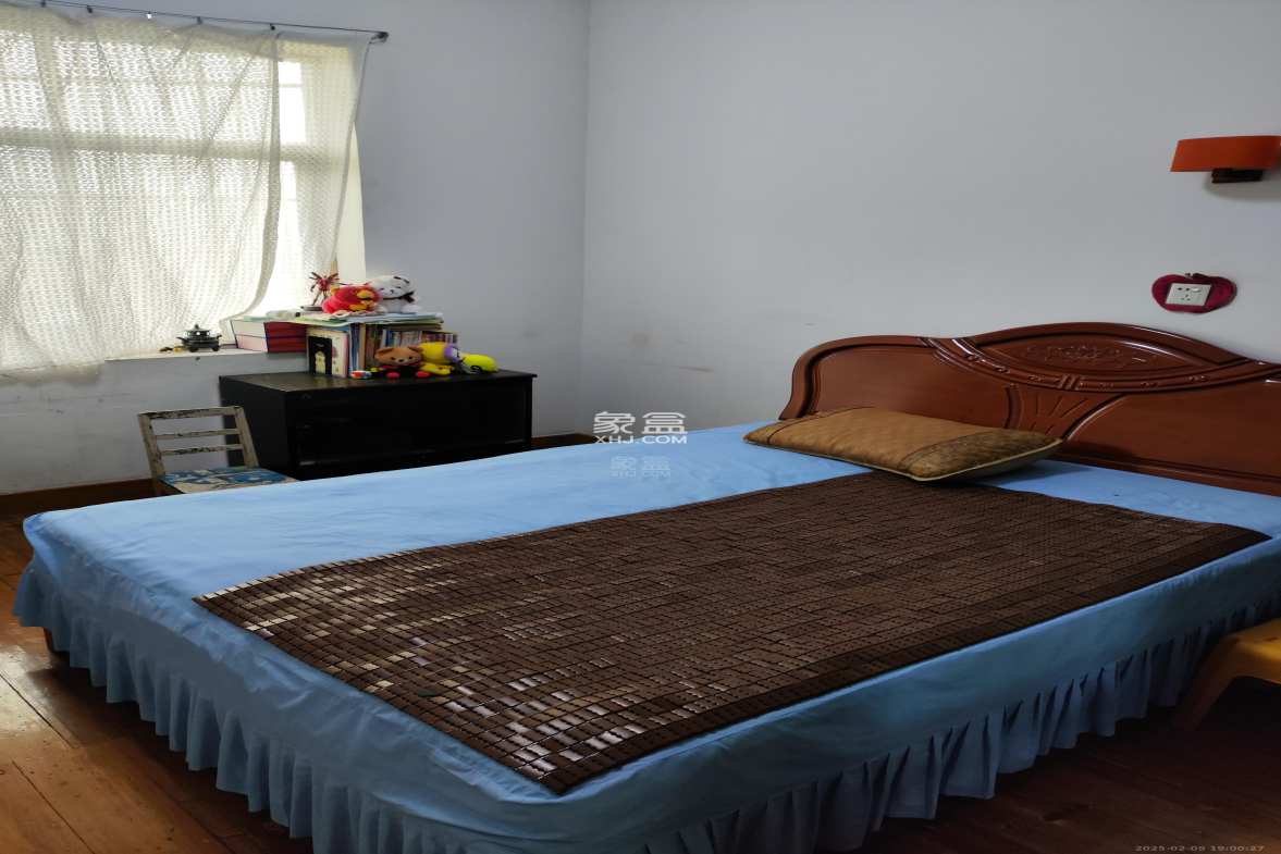 神塘冲 1室0厅0卫 600.0元/月 神塘冲 1室0厅0卫 600.0元/月室内图