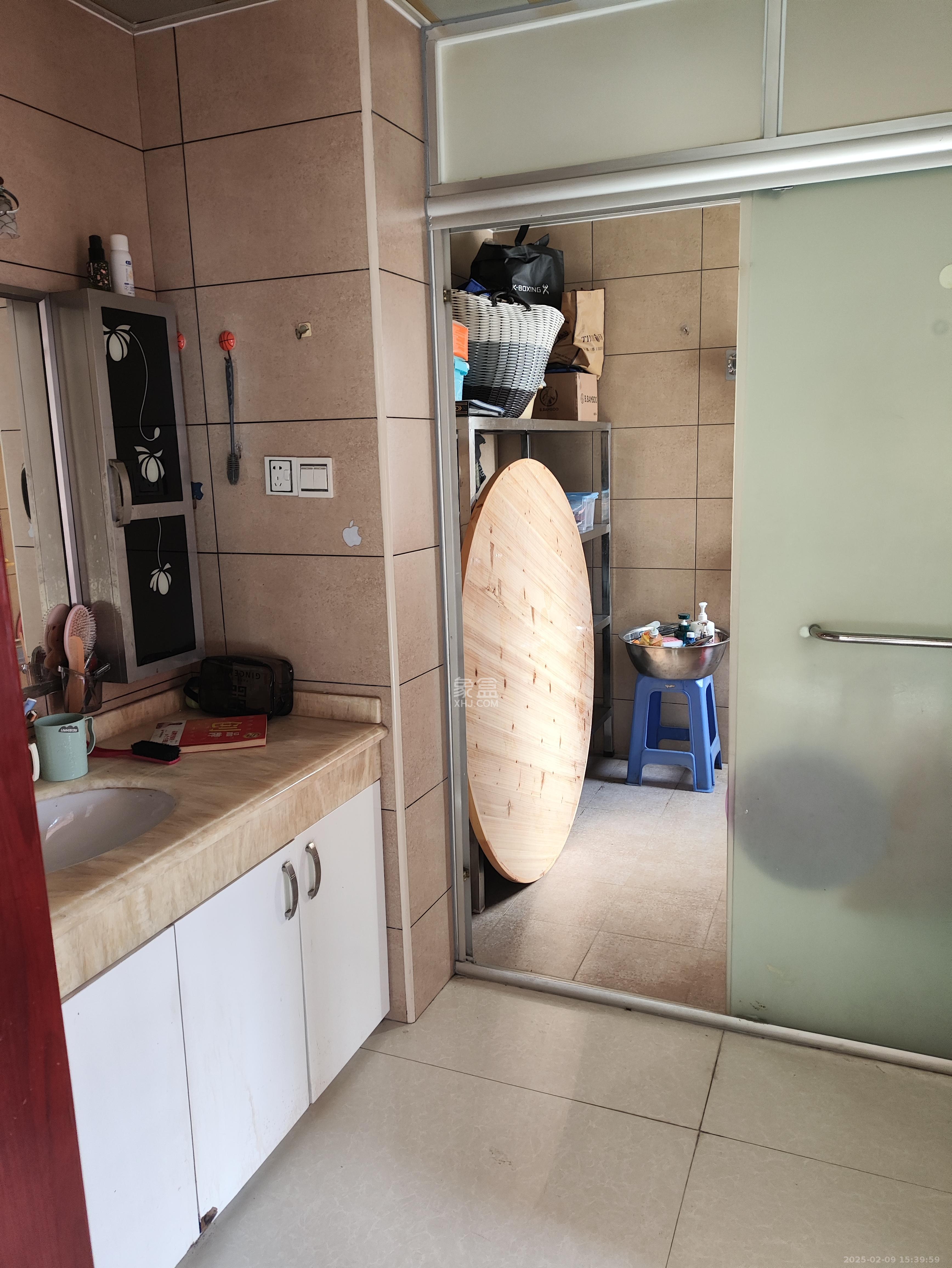 华雅花园 3室2厅2卫 3500.0元/月 华雅花园 3室2厅2卫 3500.0元/月室内图