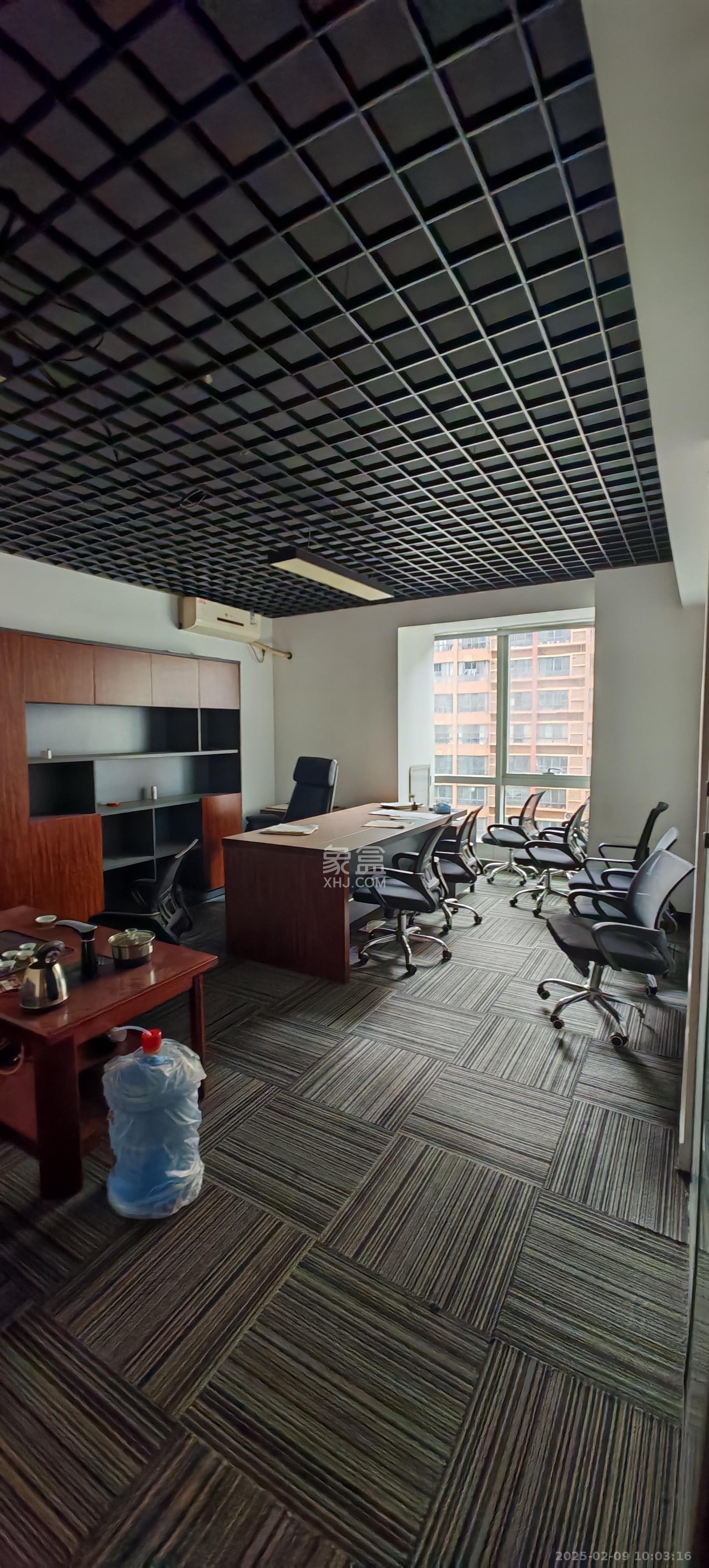 德思勤城市广场(宝格丽公寓) 1室1厅1卫 9000.0元/月 德思勤城市广场(宝格丽公寓) 1室1厅1卫 9000.0元/月室内图