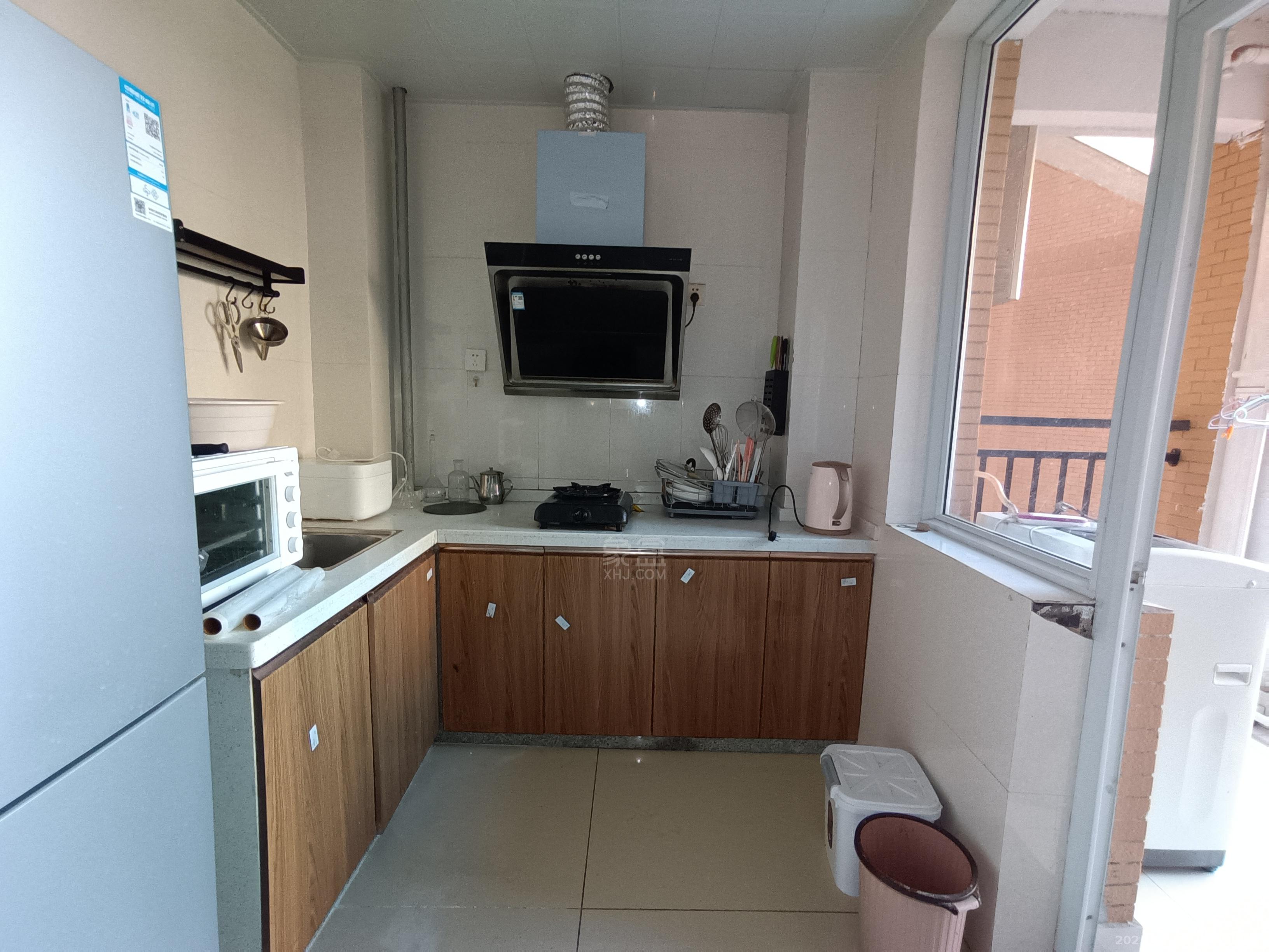 康桥美郡 2室2厅1卫 1600.0元/月 康桥美郡 2室2厅1卫 1600.0元/月室内图