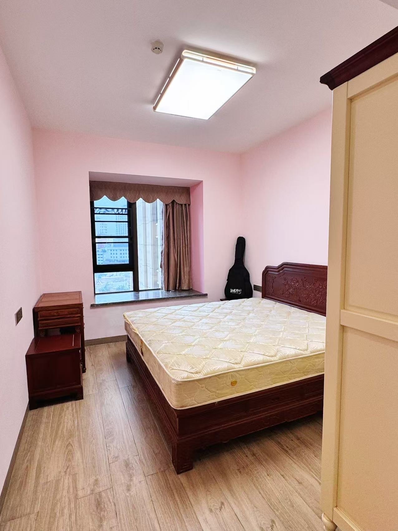 海航豪庭北苑 5室2厅4卫 11000.0元/月 海航豪庭北苑 5室2厅4卫 11000.0元/月室内图