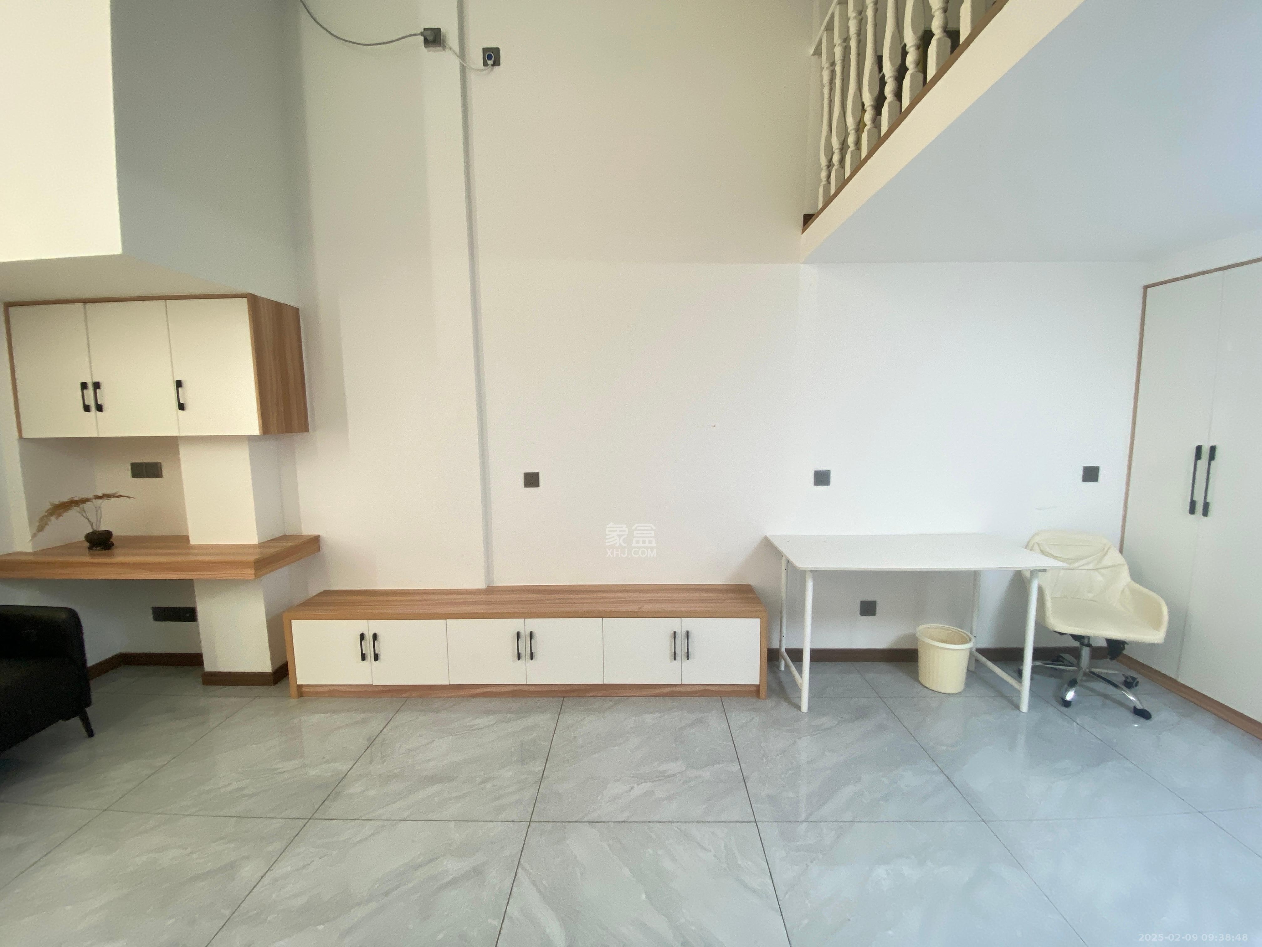 东盈商业广场(华泉城市广场) 2室1厅1卫 2400.0元/月 东盈商业广场(华泉城市广场) 2室1厅1卫 2400.0元/月室内图