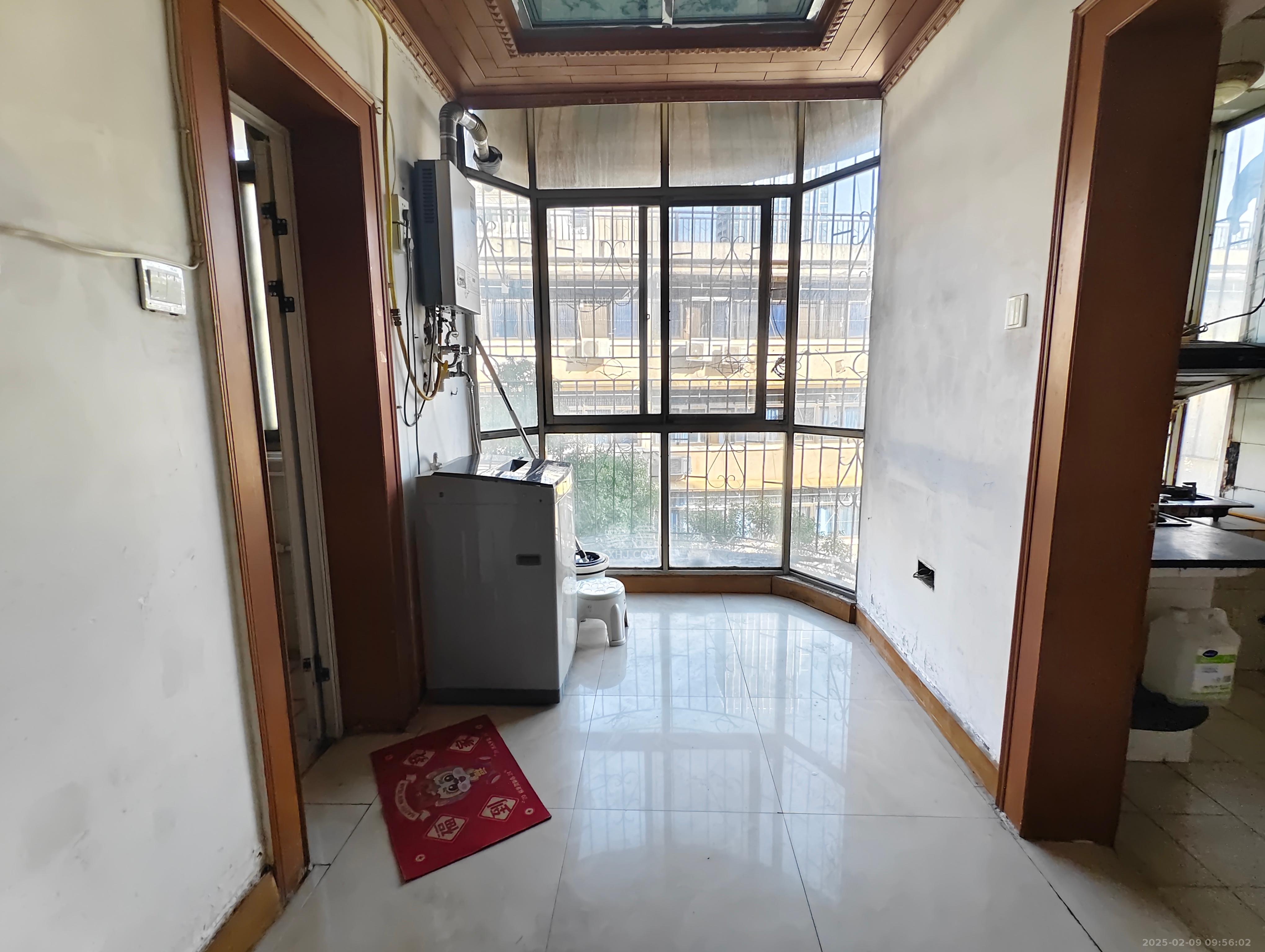 荷花园保险公司宿舍 3室2厅1卫 2000.0元/月 荷花园保险公司宿舍 3室2厅1卫 2000.0元/月室内图