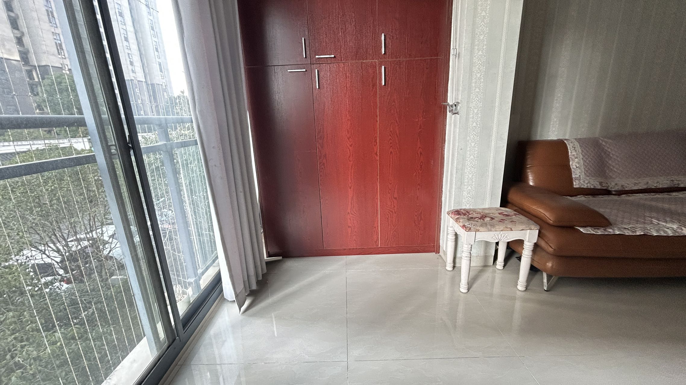 梓山湖领御  2室1厅1卫    1800.0元/月 梓山湖领御  2室1厅1卫    1800.0元/月室内图