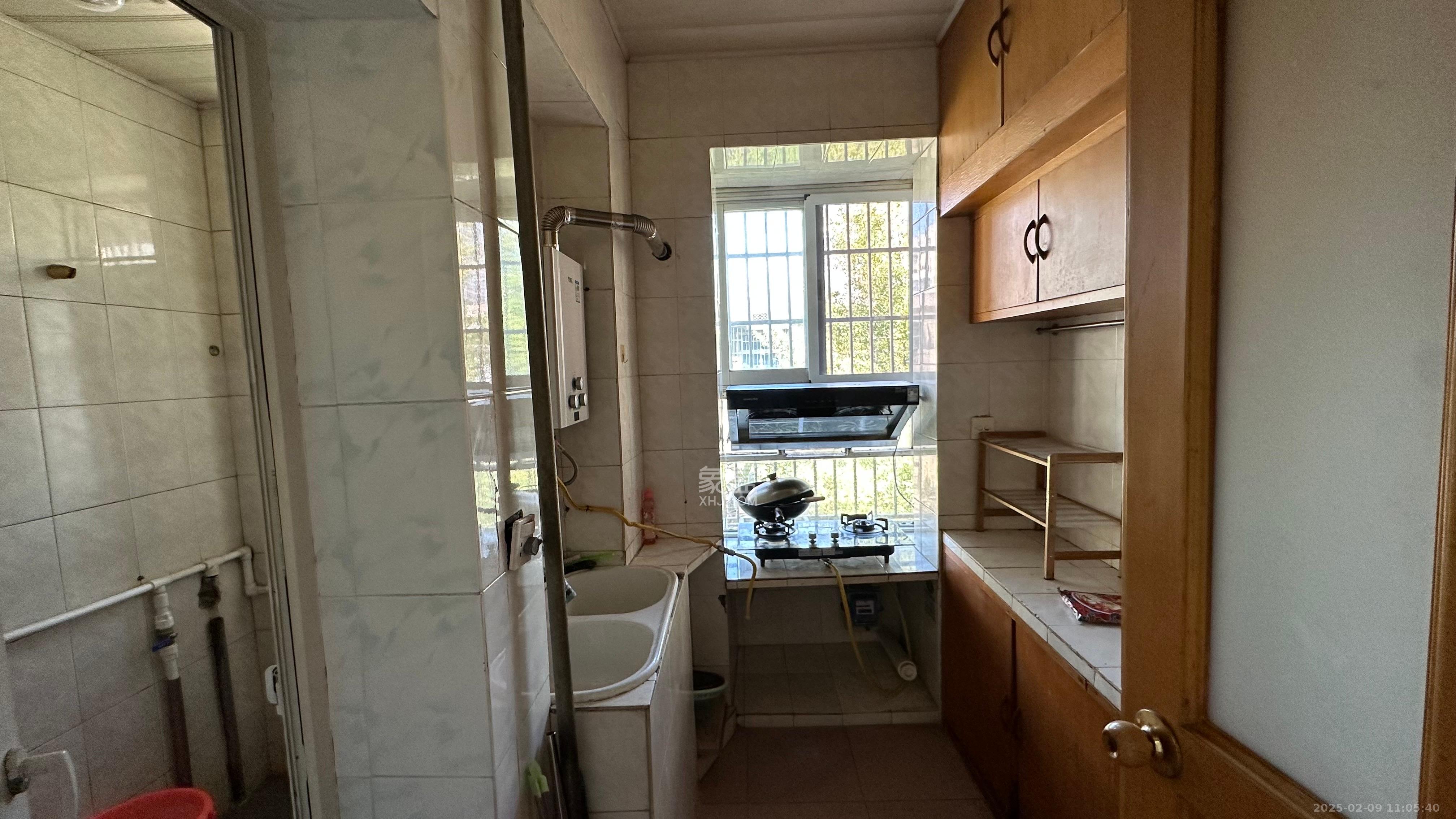 红旗区一片 2室1厅1卫 1500.0元/月 红旗区一片 2室1厅1卫 1500.0元/月室内图