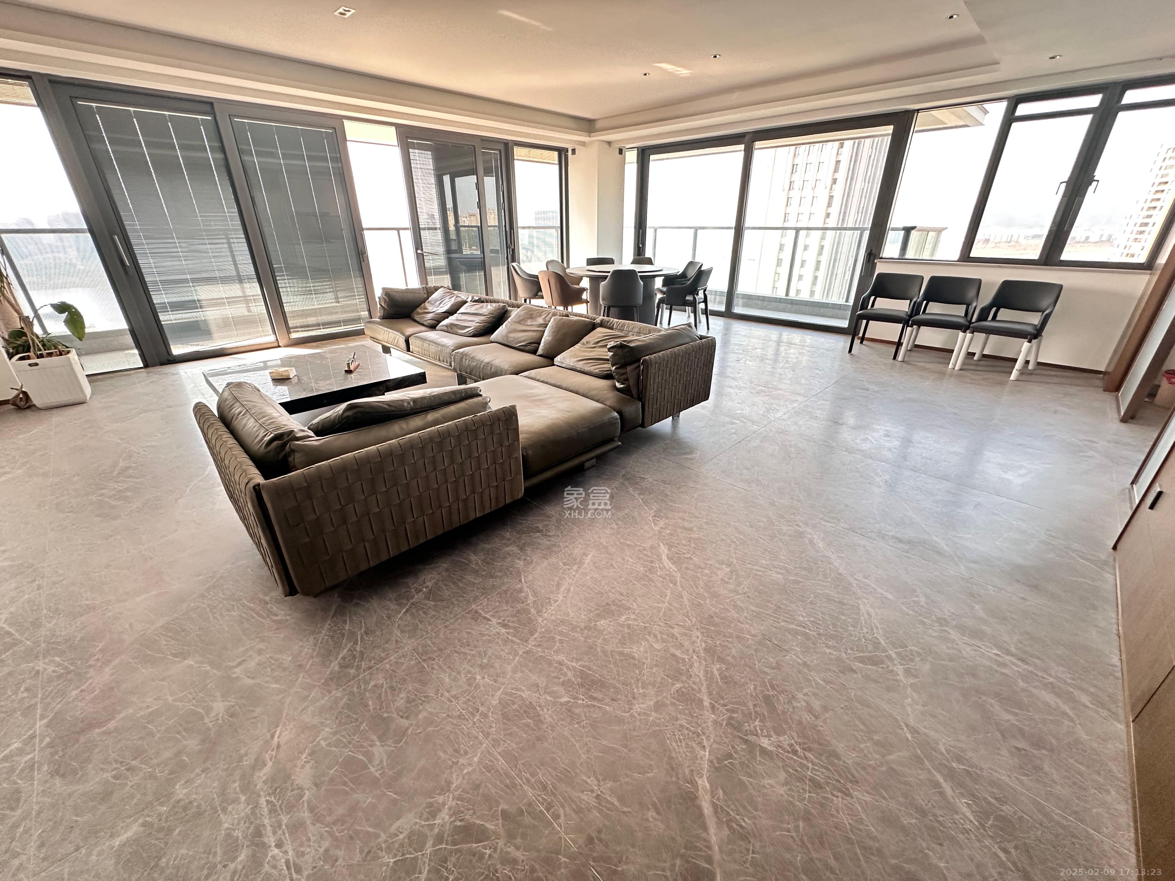 万科紫台 4室4厅3卫 17200.0元/月 万科紫台 4室4厅3卫 17200.0元/月室内图