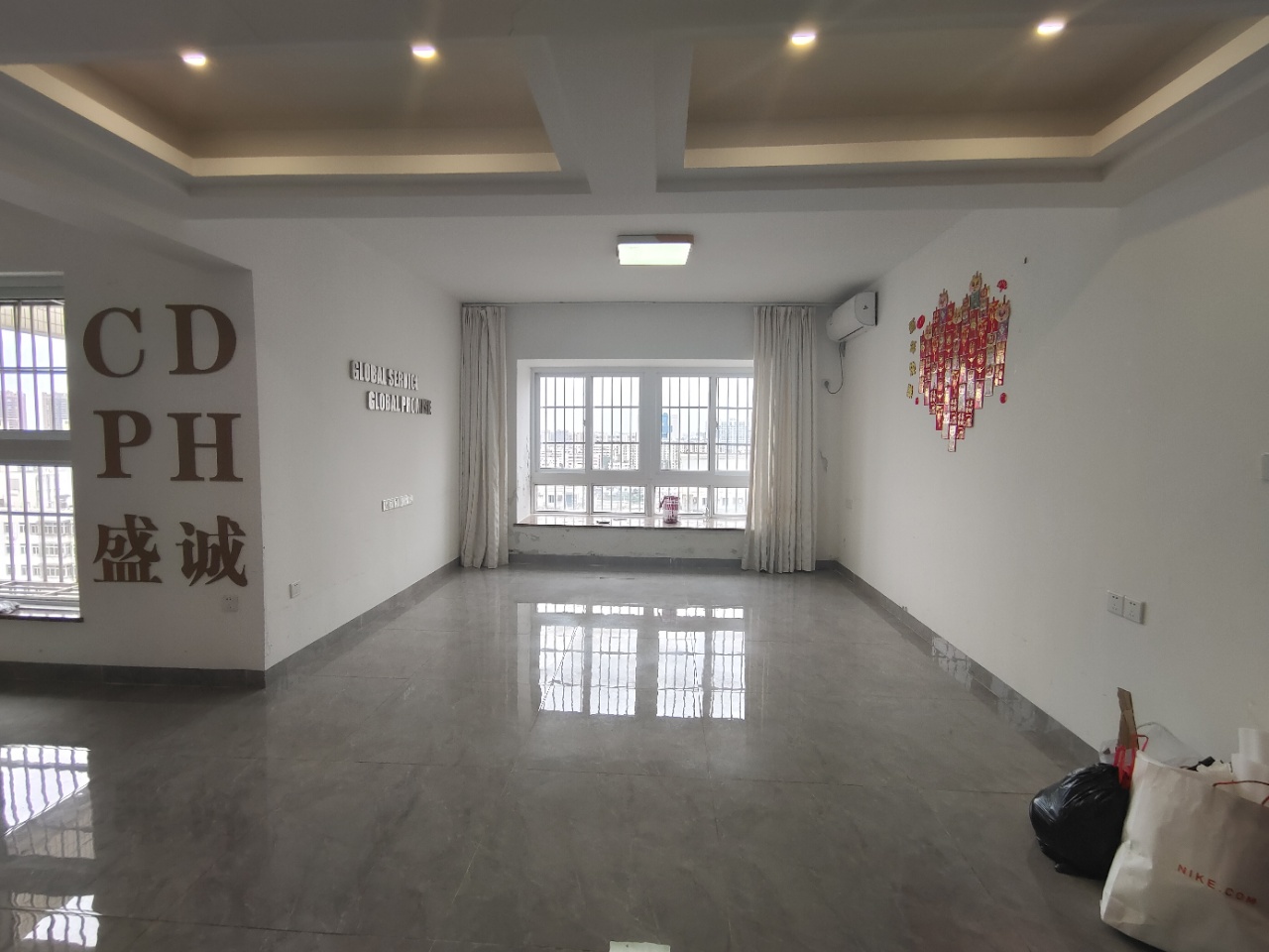 正业广场  3室2厅2卫   4500.00元/月户型图