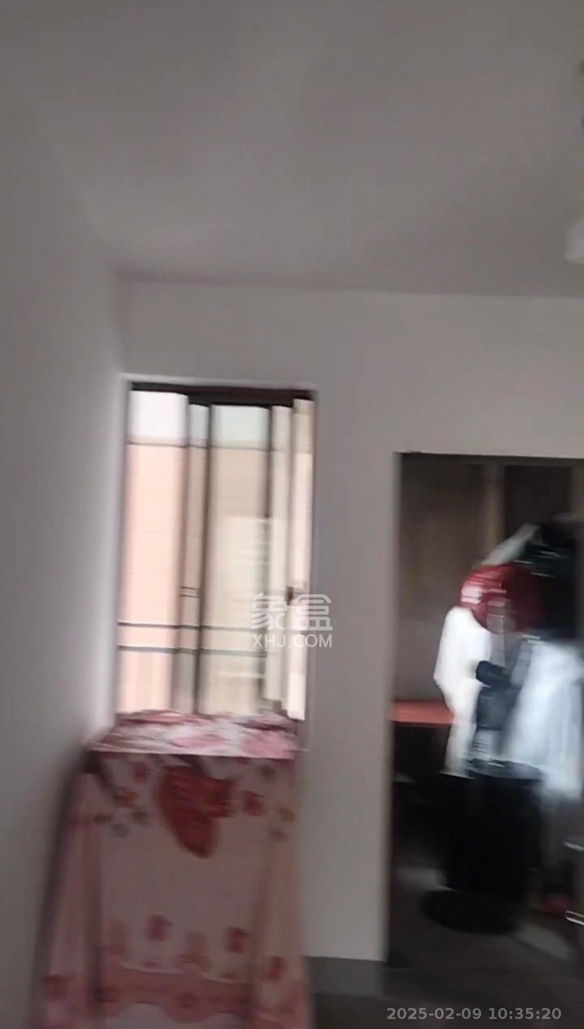 家和院  4室2厅1卫    1300.0元/月室内图