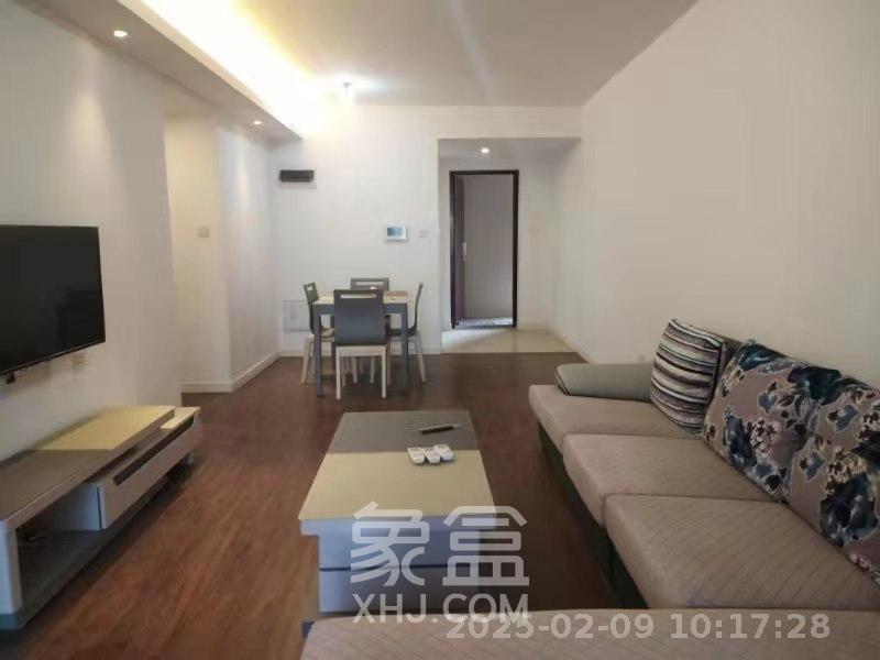 万科魅力之城观澜里  3室2厅2卫    2500.0元/月