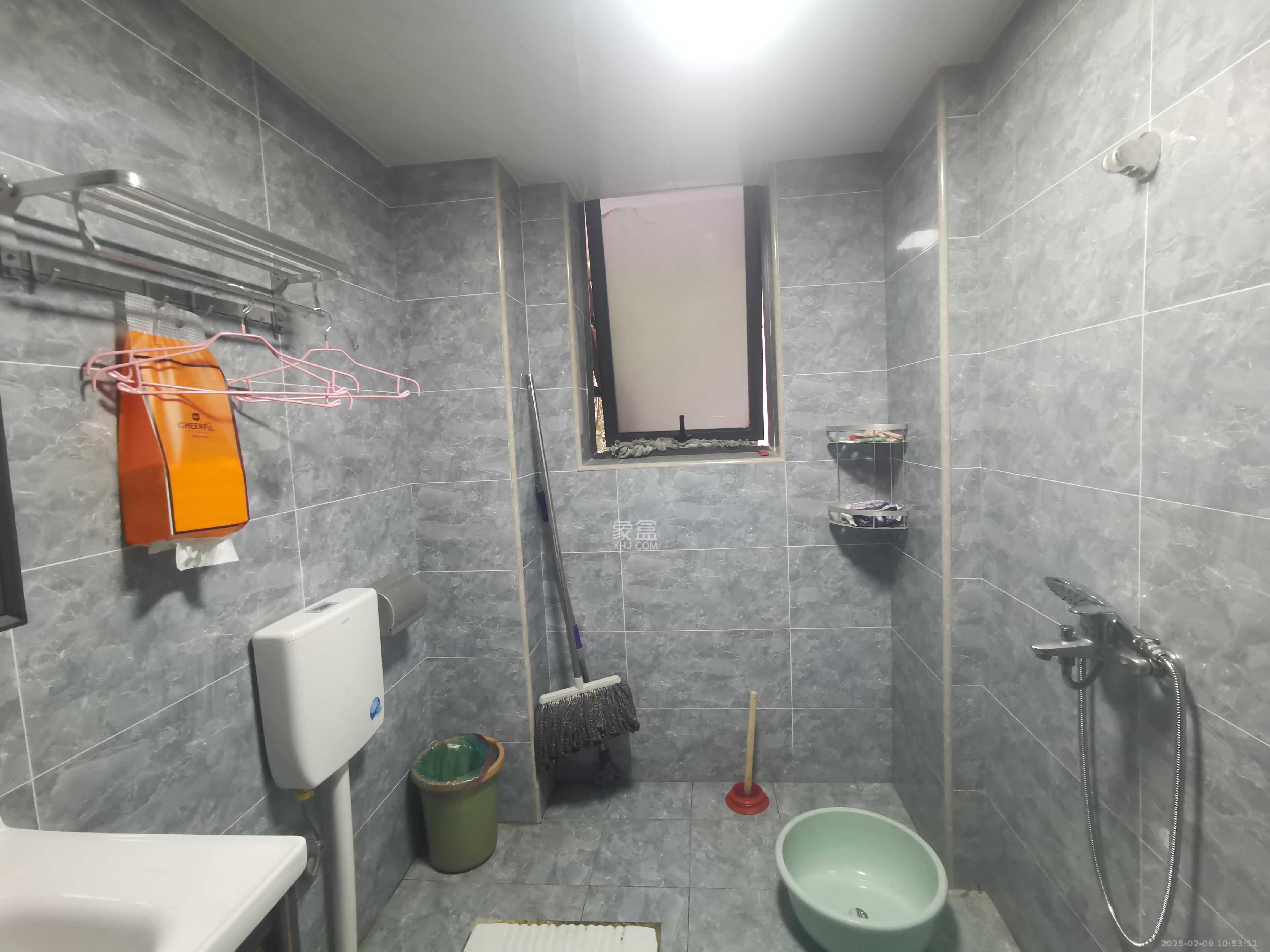 明昇壹城(明昇时代广场)一期 4室2厅2卫 4000.00元/月 明昇壹城(明昇时代广场)一期 4室2厅2卫 4000.00元/月室内图