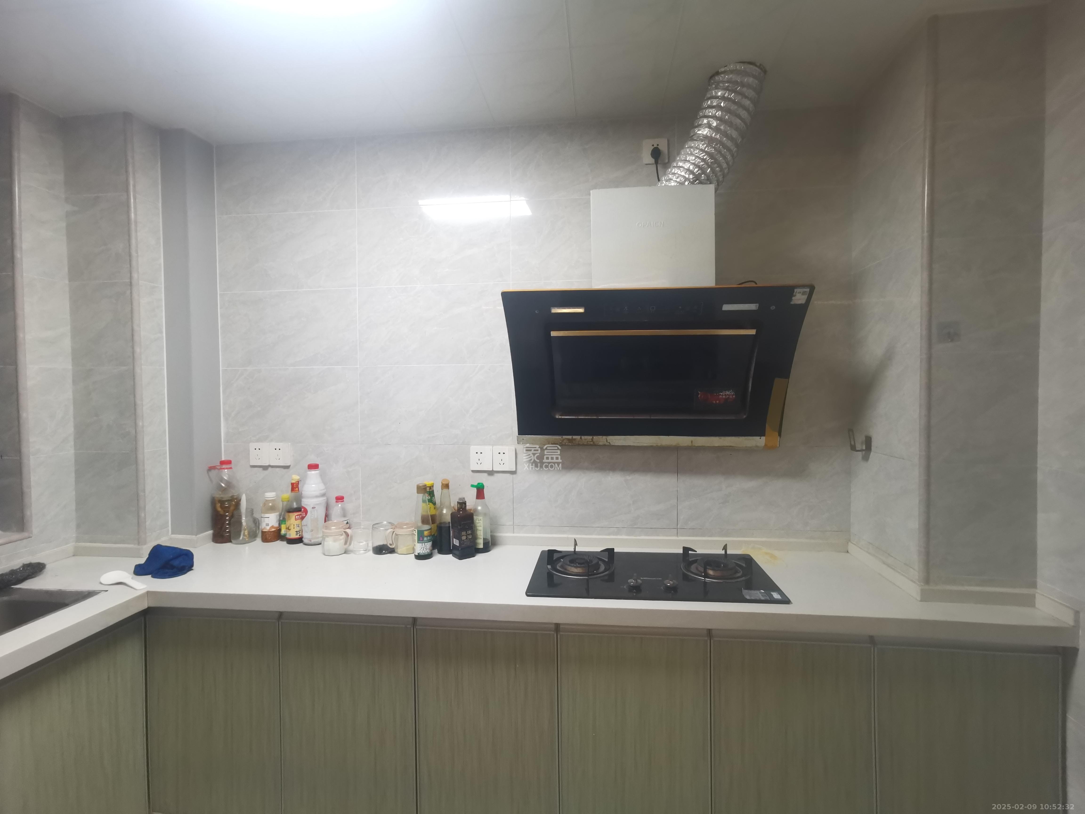 明昇壹城(明昇时代广场)一期 4室2厅2卫 4000.00元/月 明昇壹城(明昇时代广场)一期 4室2厅2卫 4000.00元/月室内图