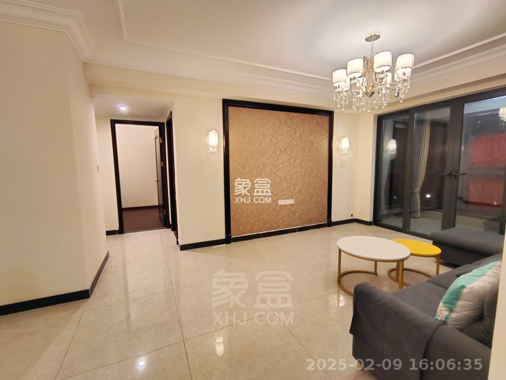 恒大华府 3室2厅1卫 2000.0元/月 恒大华府 3室2厅1卫 2000.0元/月户型图