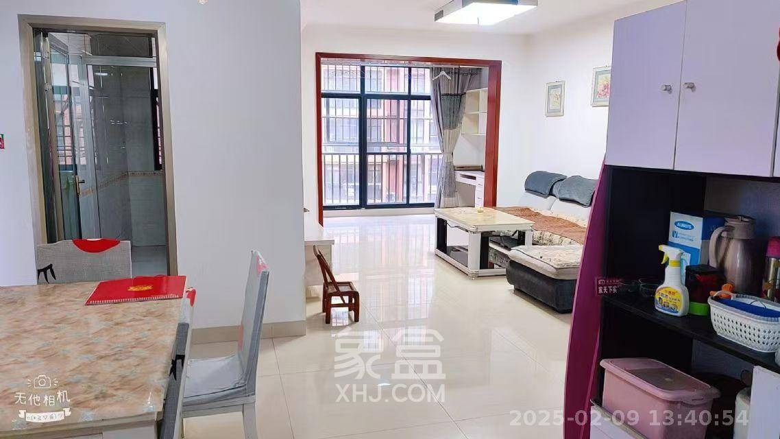 华雅花园  2室2厅1卫   1400.00元/月室内图