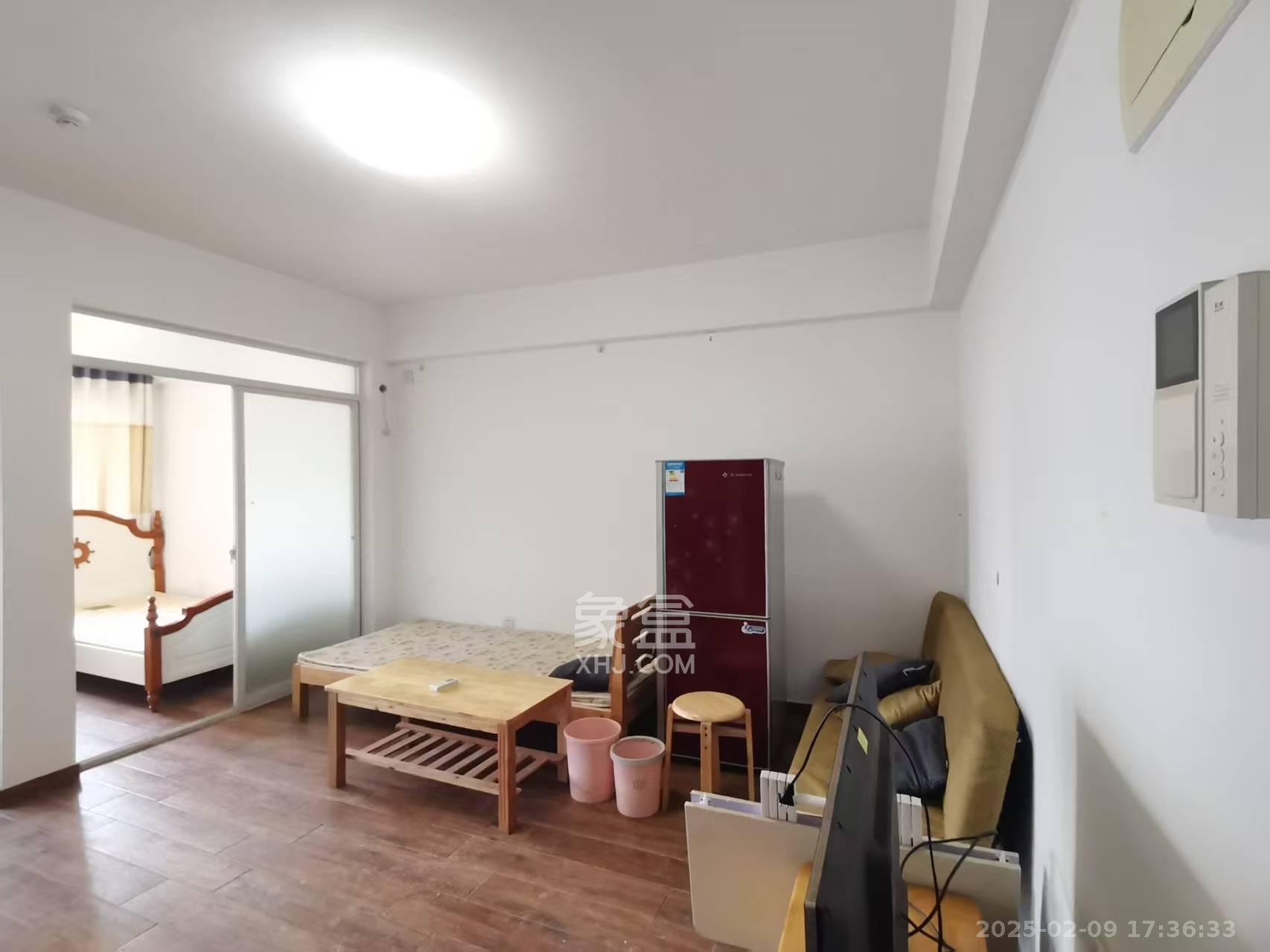 中建芙蓉嘉苑  2室1厅1卫   1600.00元/月室内图