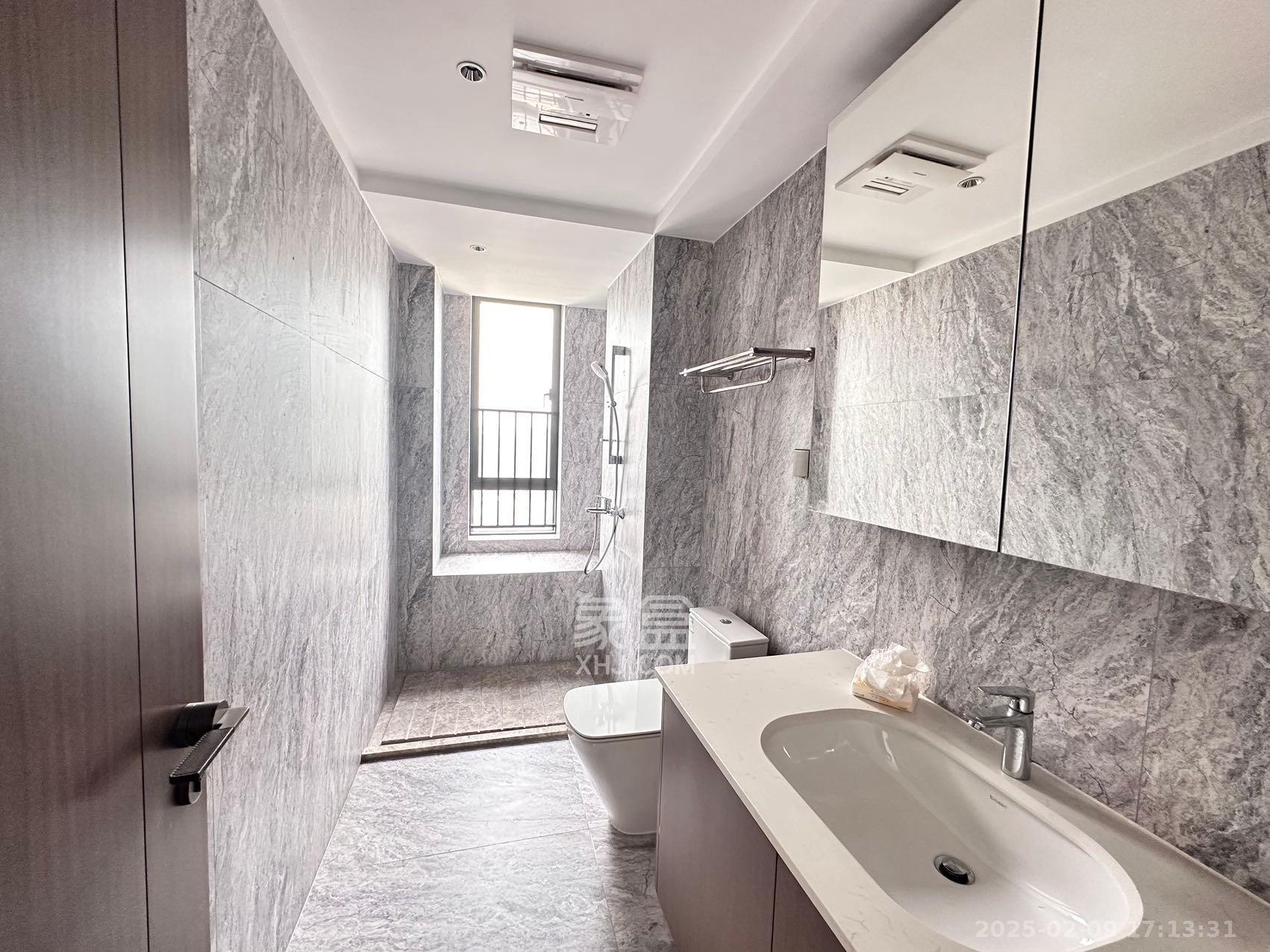 万科紫台 4室4厅3卫 17200.0元/月 万科紫台 4室4厅3卫 17200.0元/月室内图