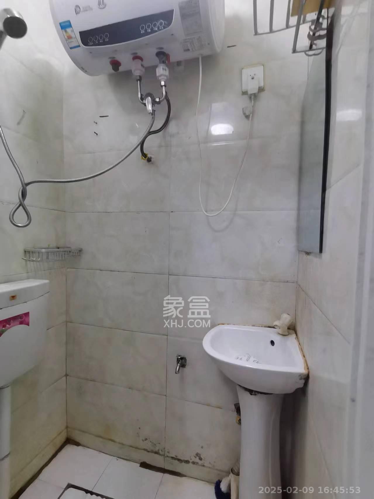 景江雅苑 1室1厅1卫 1000.0元/月 景江雅苑 1室1厅1卫 1000.0元/月室内图