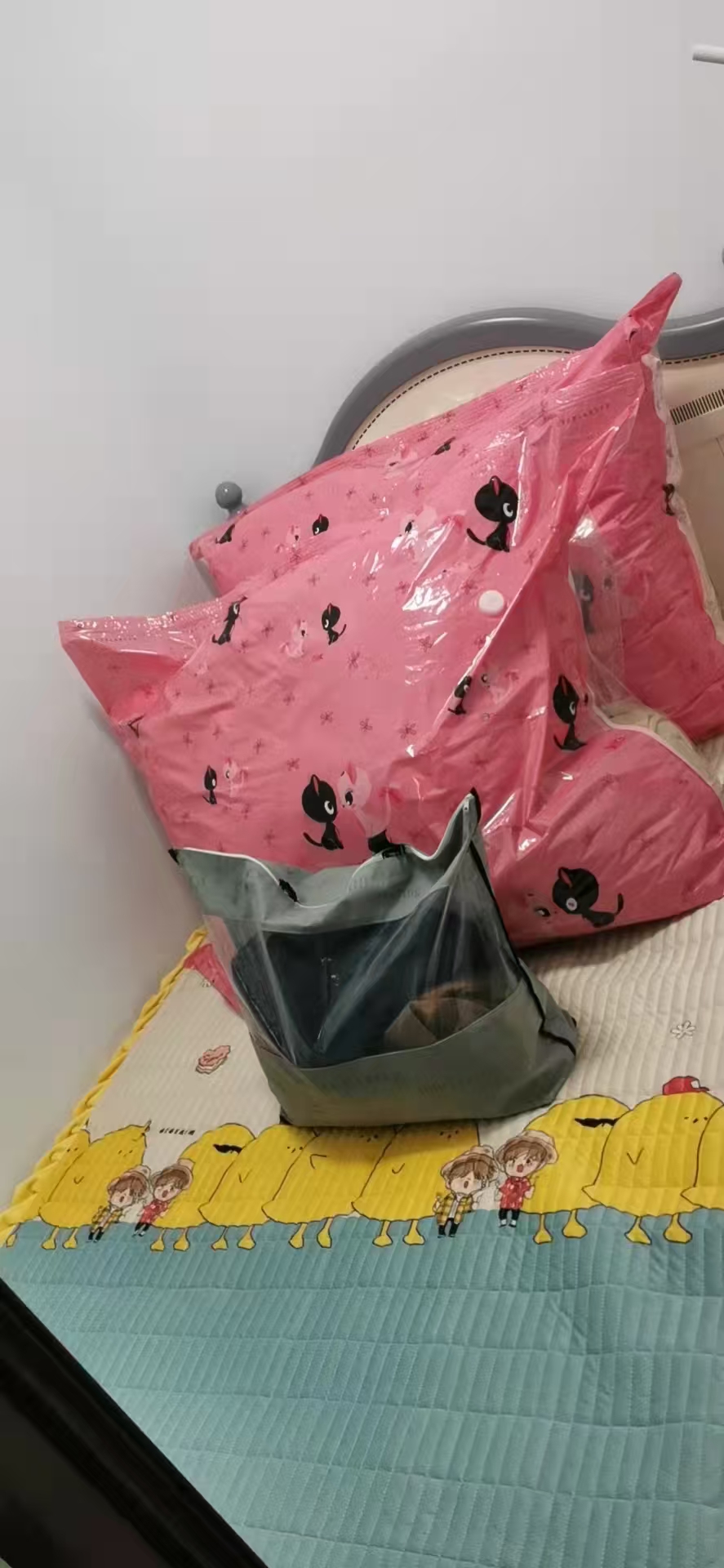 新科苑 3室1厅1卫 68.8万 新科苑 3室1厅1卫 68.8万客厅