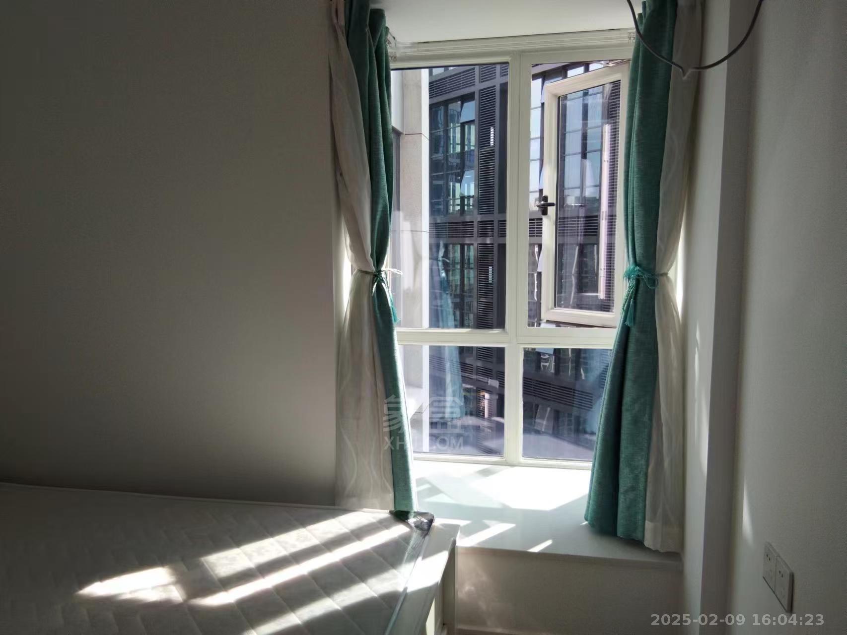 庐山一号 1室1厅1卫 2000.00元/月 庐山一号 1室1厅1卫 2000.00元/月室内图